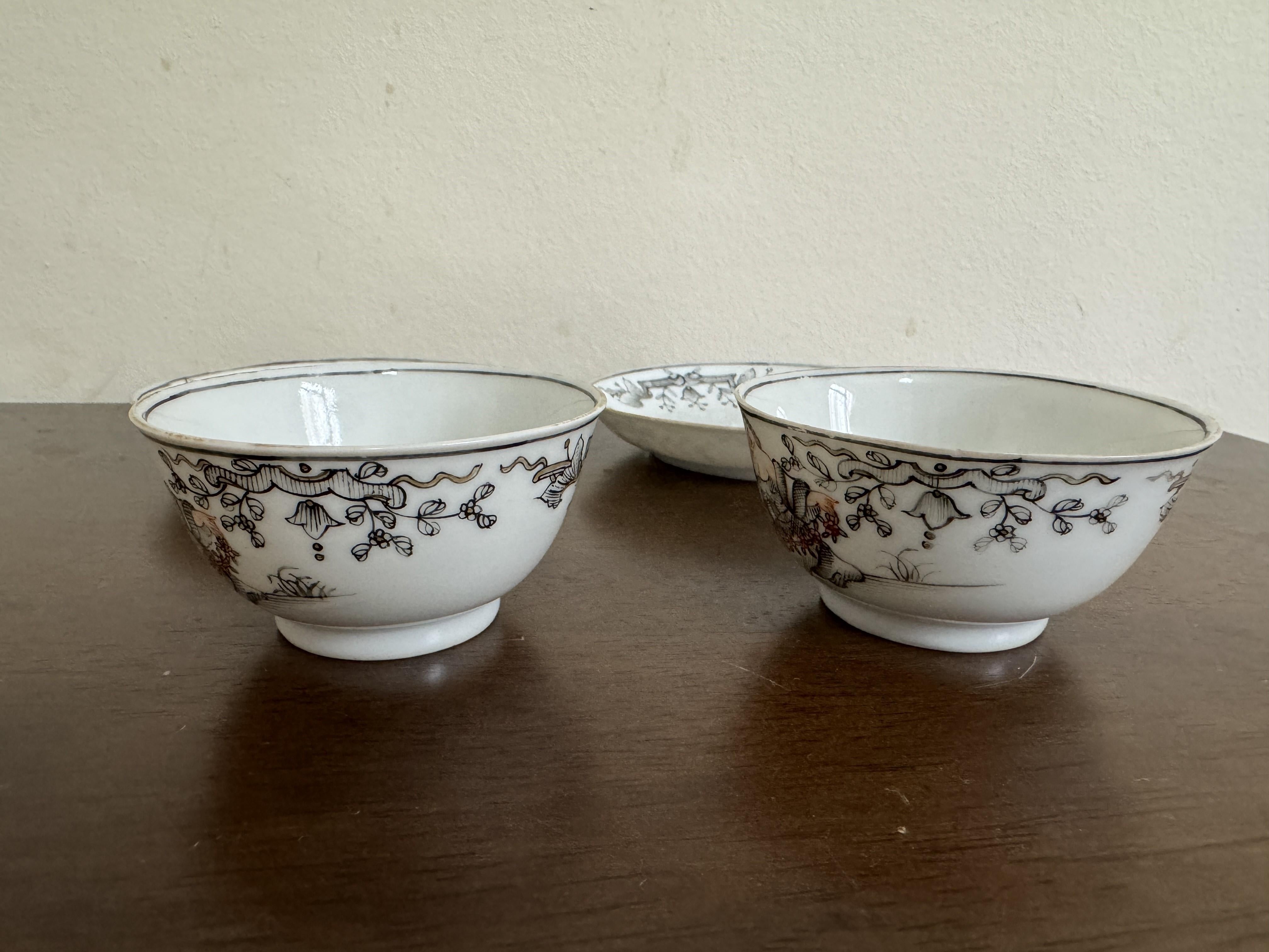 Set of Chinese export 'mythological' cups and saucers, 18th Century Qianlong 2