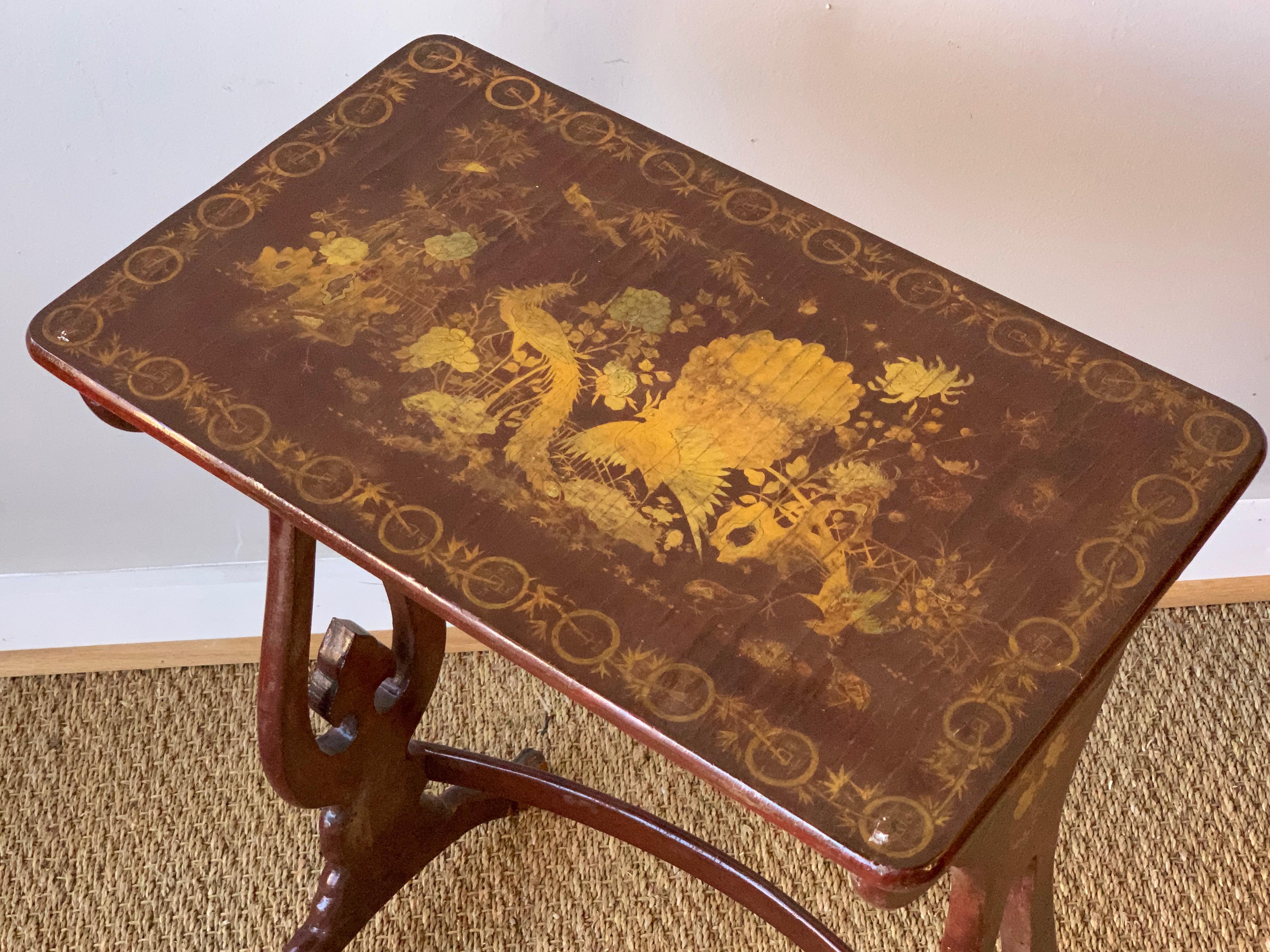 Lacquer Set of Chinese Export Nesting Tables