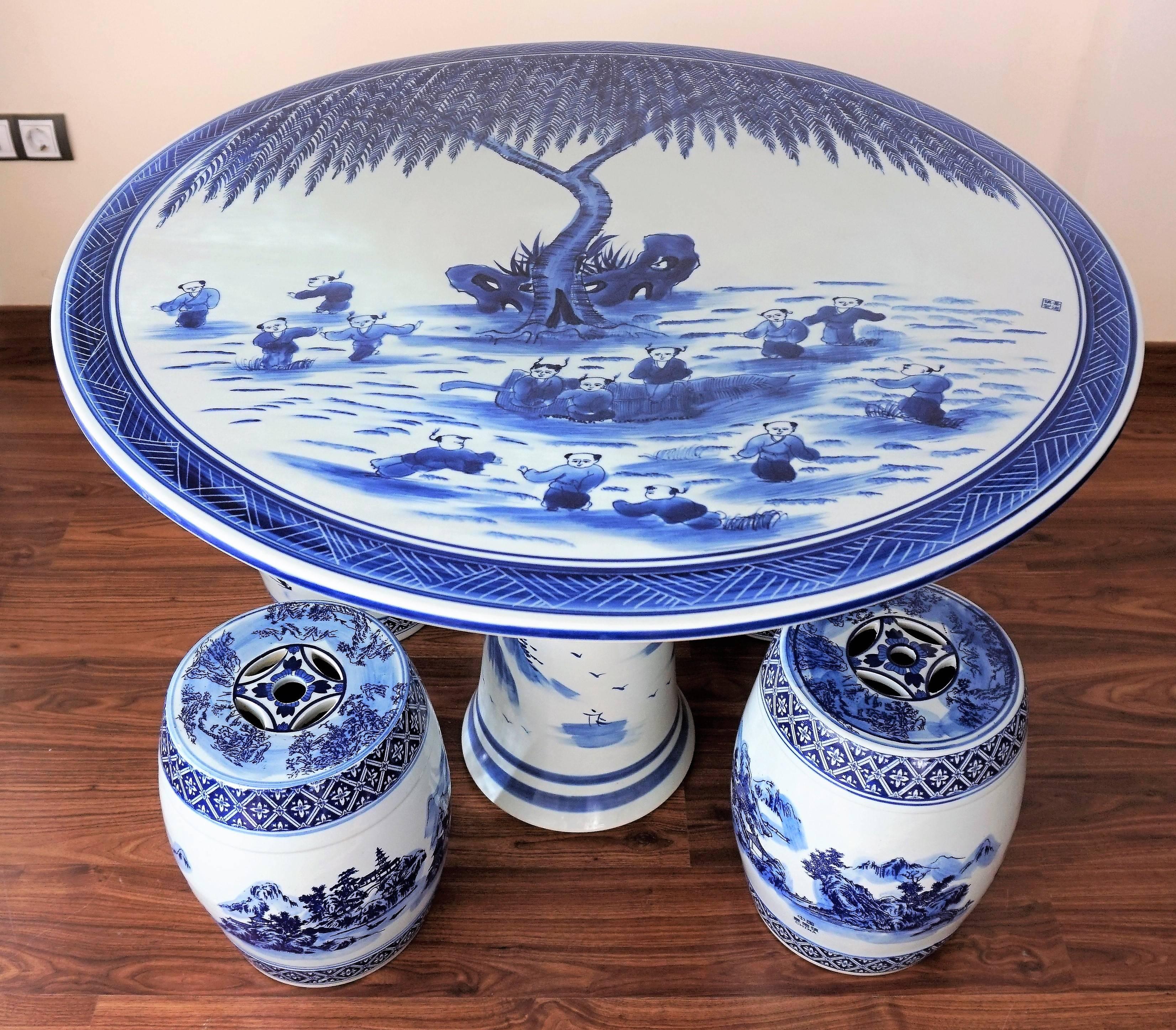 chinese porcelain table