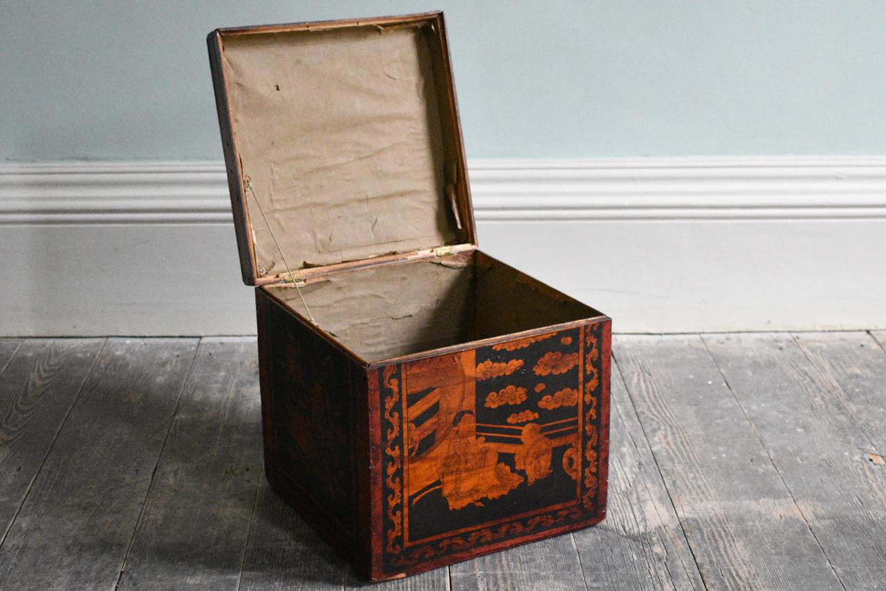 Set of Chinese Red & Black Boxes, 20th Century  For Sale 4