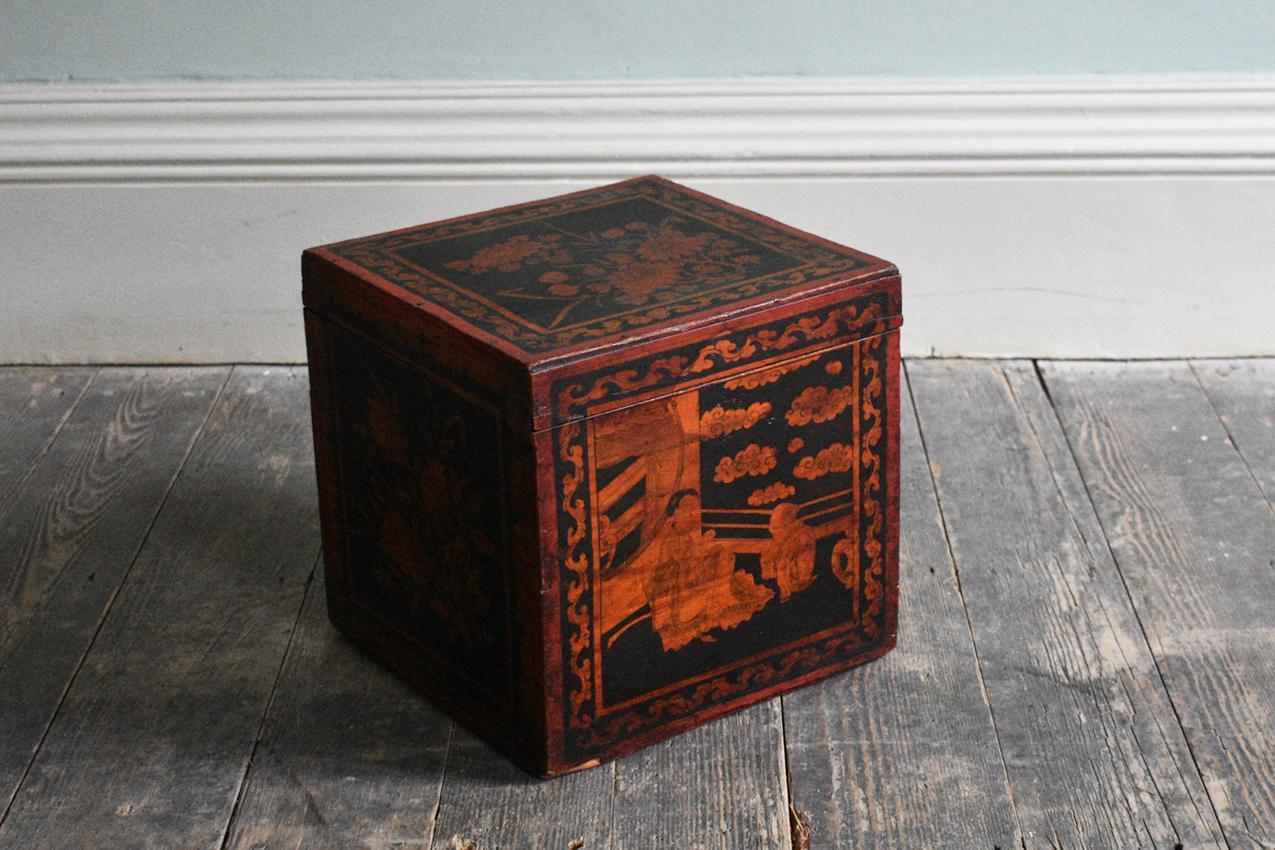 Set of Chinese Red & Black Boxes, 20th Century  For Sale 3