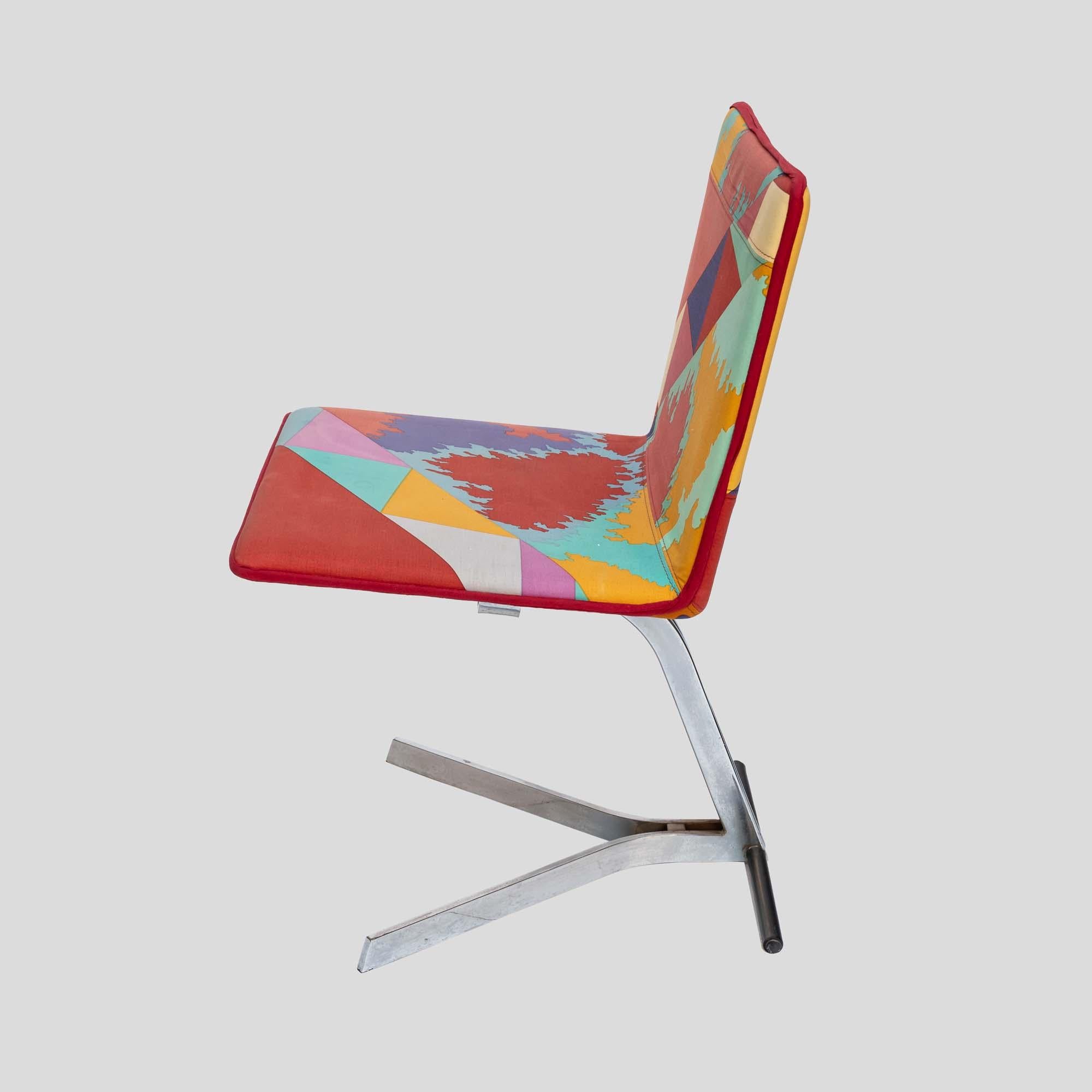 Set di sedie da pranzo in tessuto Missoni con struttura in metallo cromato di Saporiti Italia in vendita 5