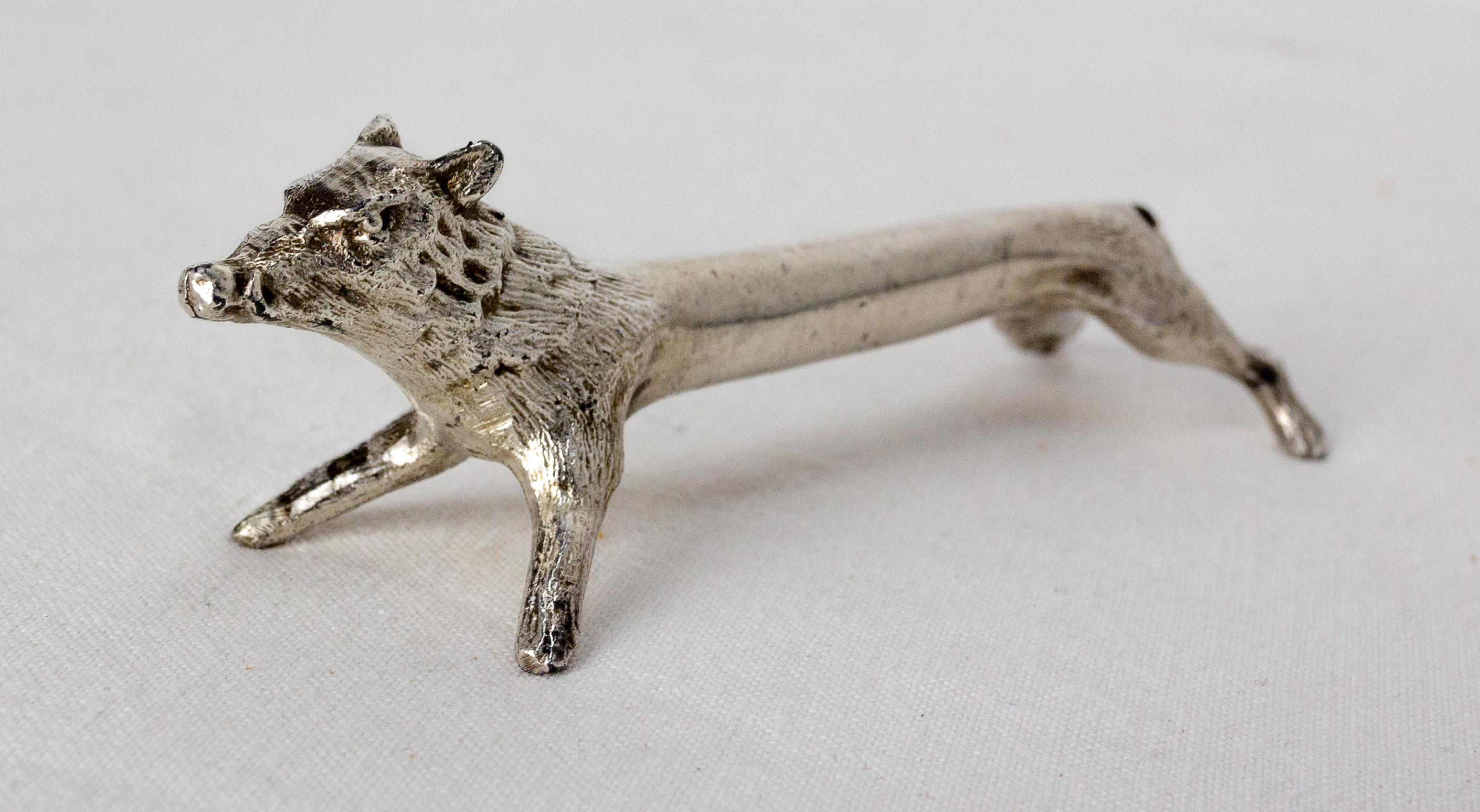 Set of Chrome Six Knife Holder, in the Shape of Animals, c. 1890 For Sale 6