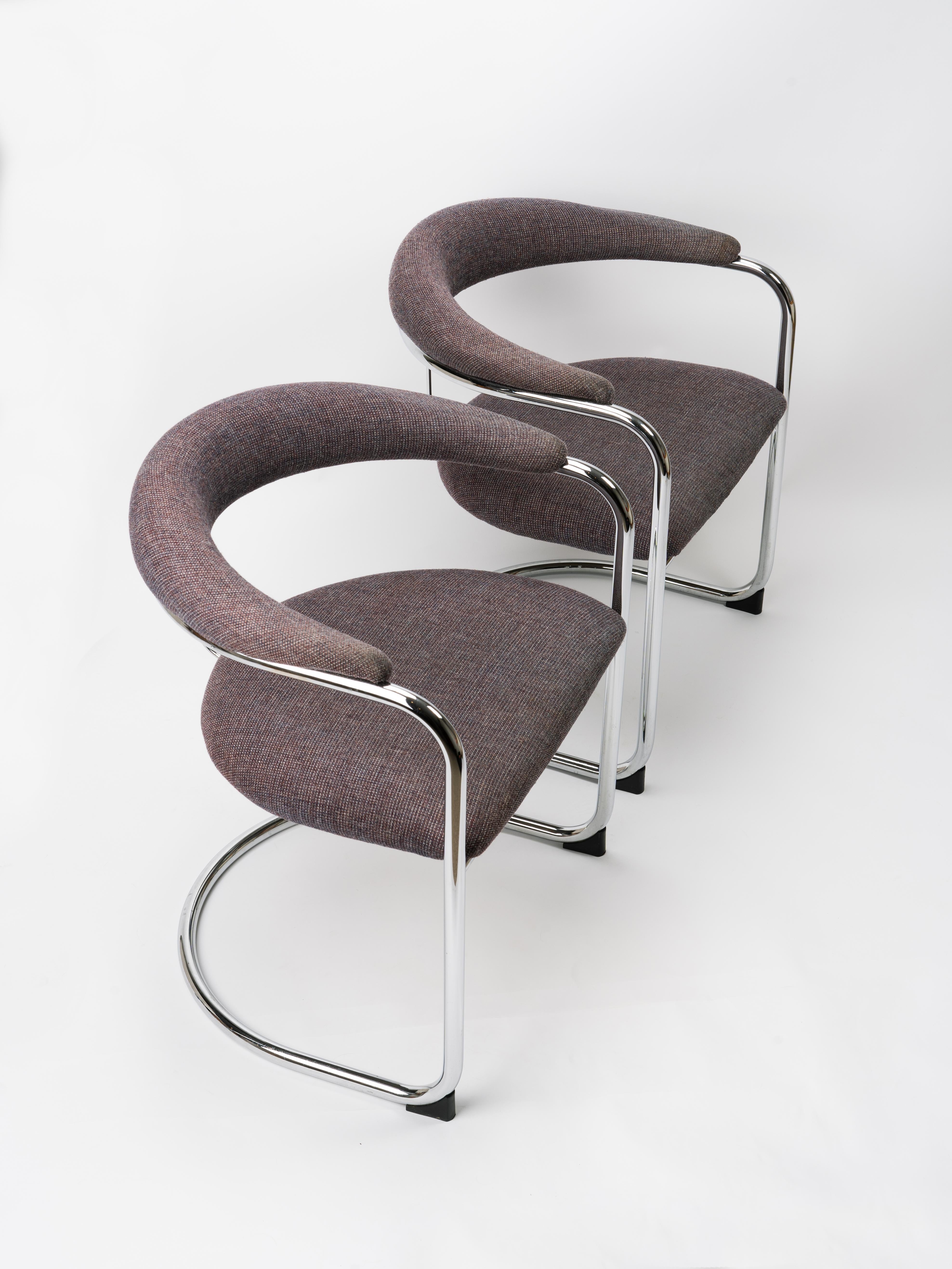 Set Of Chrome SS33 Cantilevered Chairs By Anton Lorenz For Thonet 4