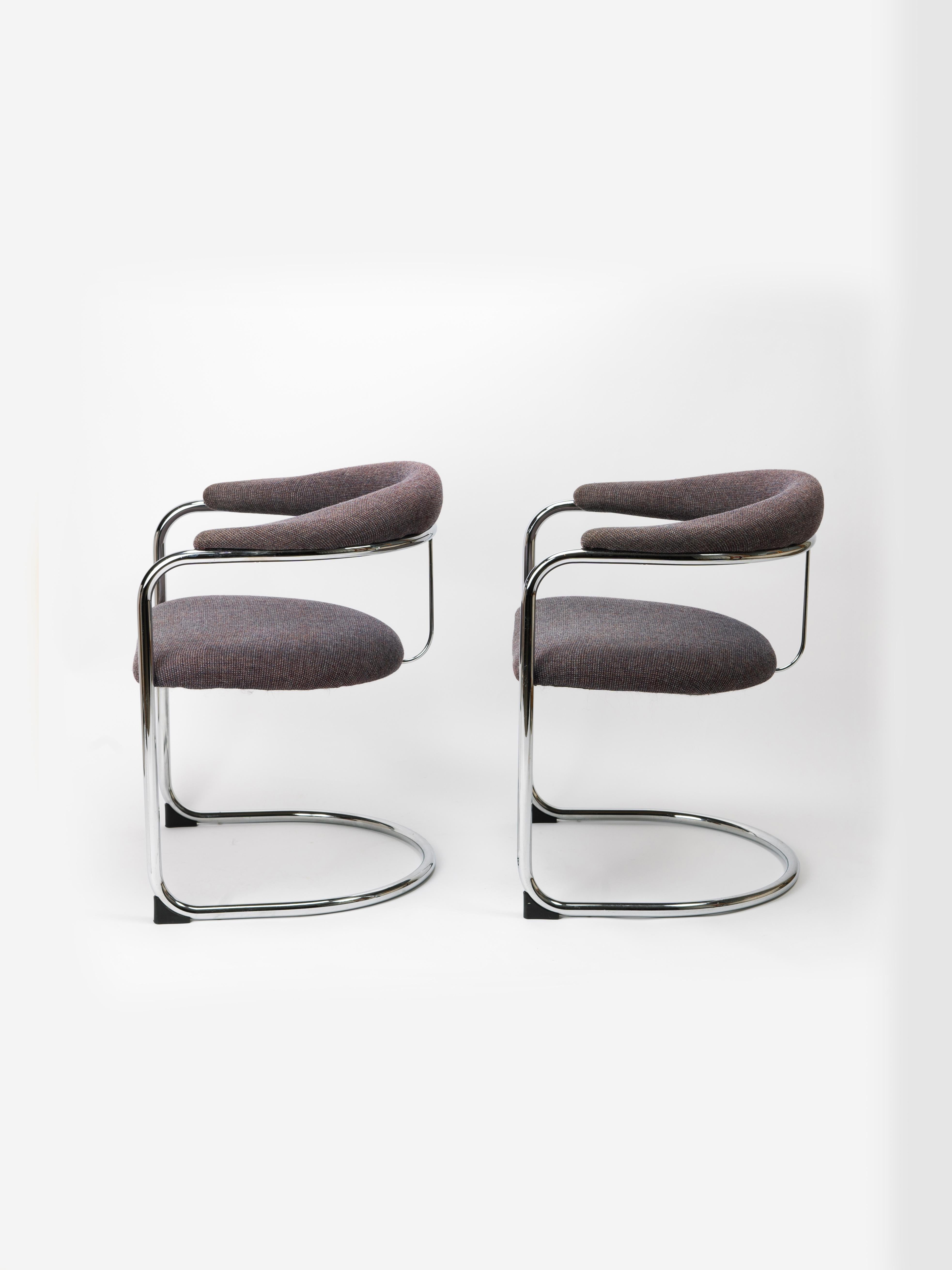 American Set Of Chrome SS33 Cantilevered Chairs By Anton Lorenz For Thonet