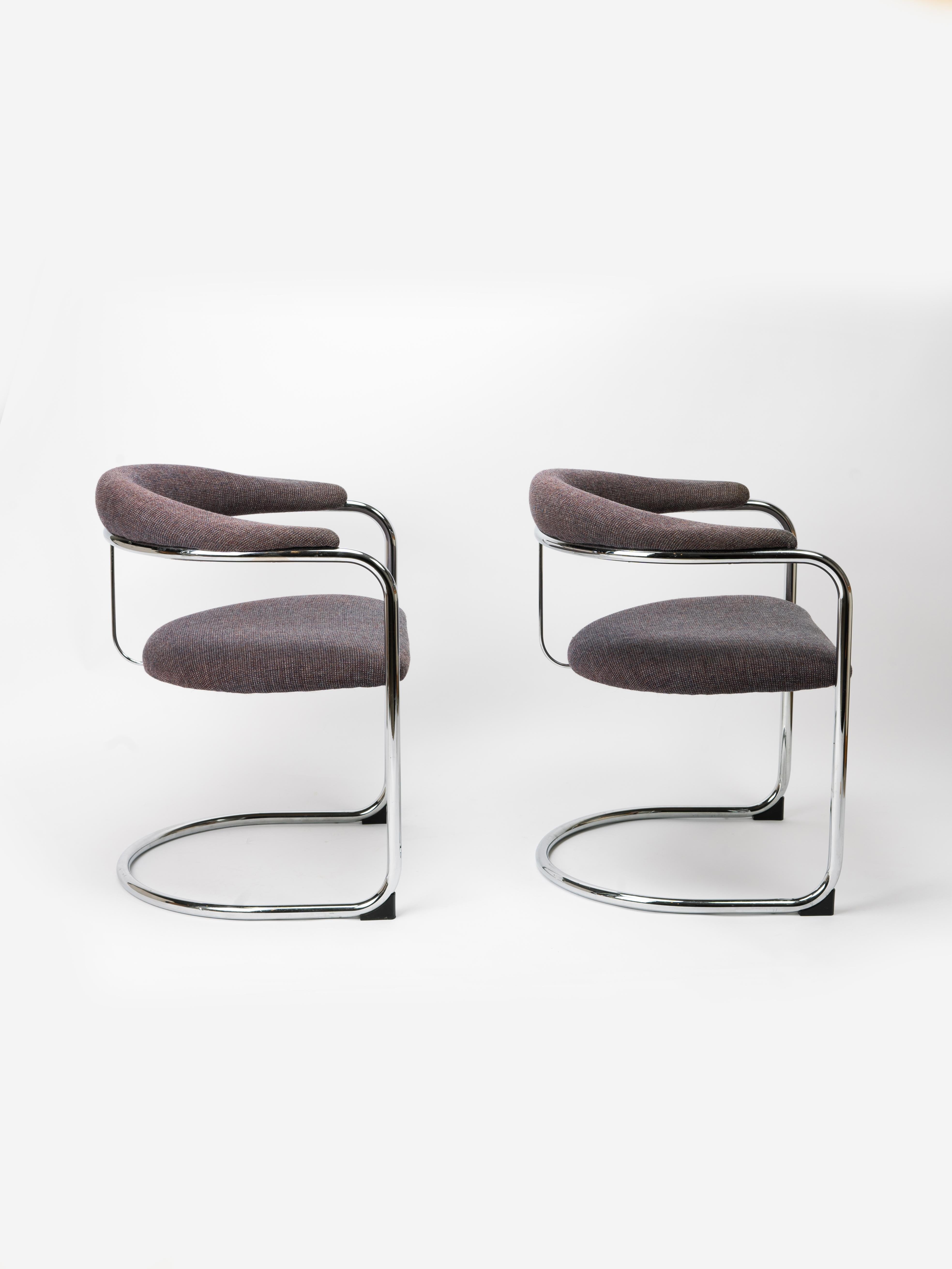 Set Of Chrome SS33 Cantilevered Chairs By Anton Lorenz For Thonet In Good Condition In Fort Collins, CO