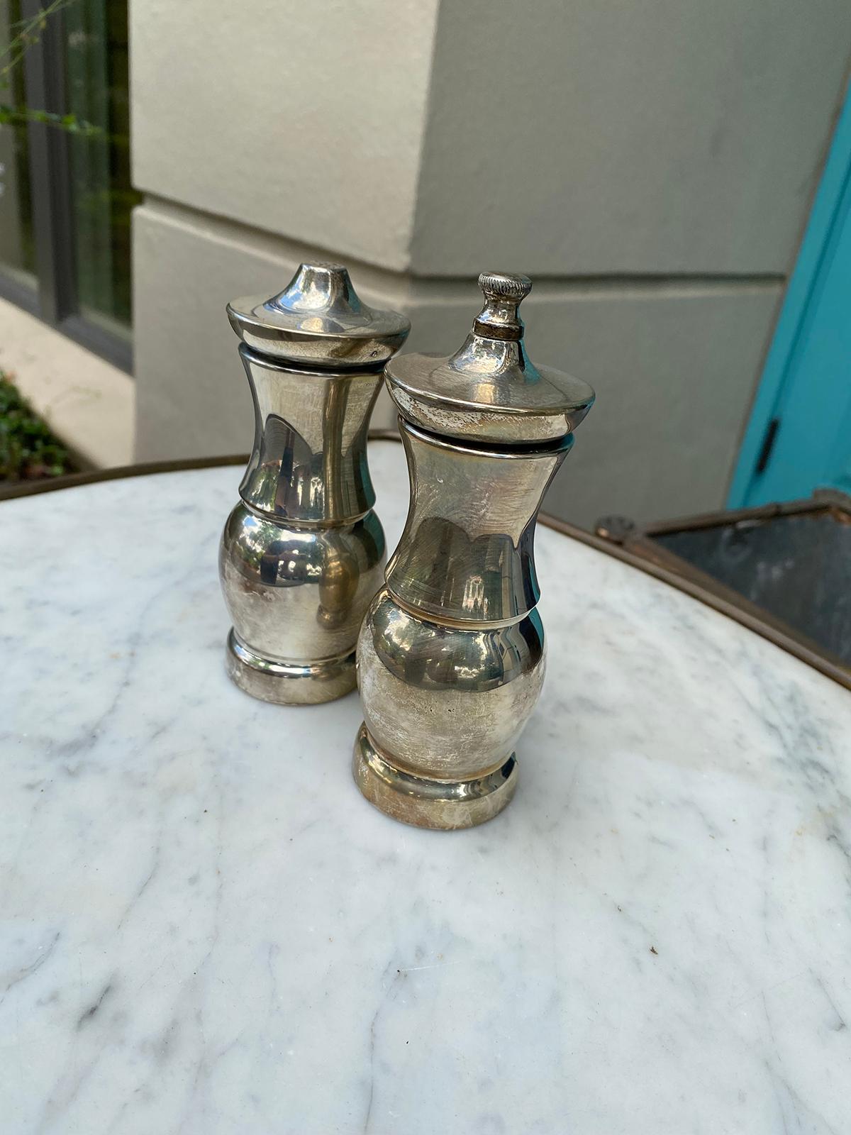 Set of Circa 1950s French Borel Co.Silvered Salt Shaker & Pepper Grinder, Marked In Good Condition For Sale In Atlanta, GA