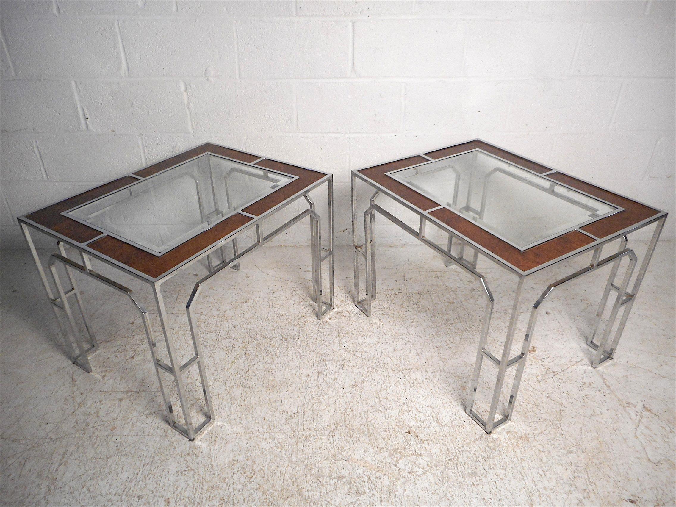 Set of Coffee and End Tables in the Style of Milo Baughman In Good Condition For Sale In Brooklyn, NY