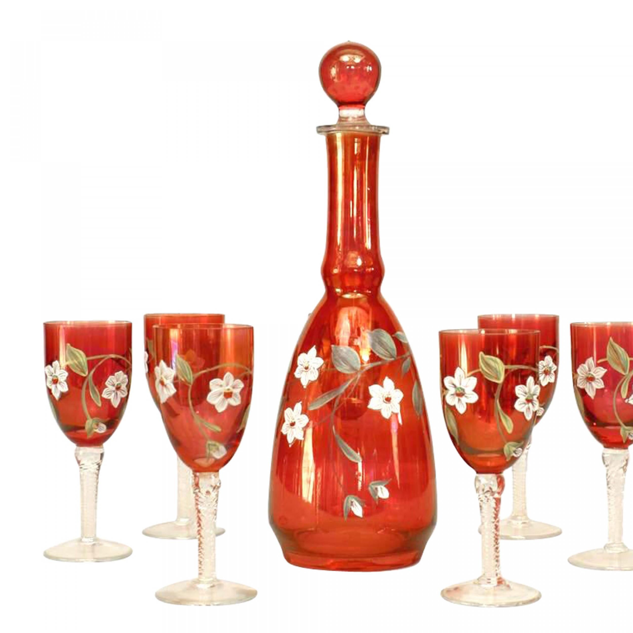 Set of Continental German Decanter and 6 Glass In Good Condition For Sale In Queens, NY