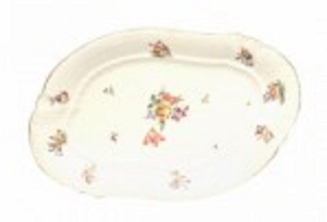 19th Century Set of Continental German Porcelain Dinner Service For Sale