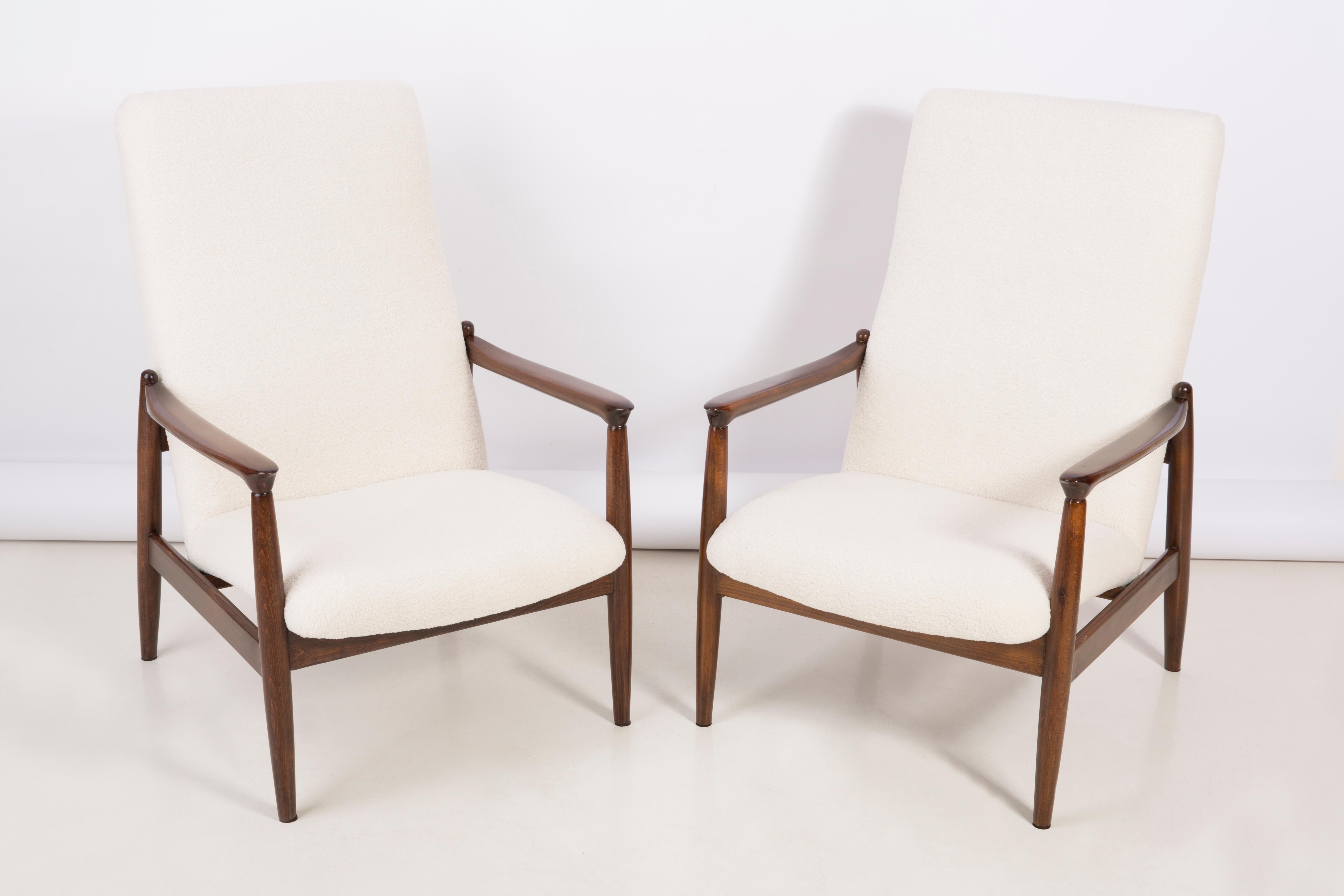 Set of light crème bouclé armchairs and stools, designed by Edmund Homa, a Polish architect, designer of Industrial Design and interior architecture, professor at the Academy of Fine Arts in Gdansk.

The armchairs were made in the 1960s in the