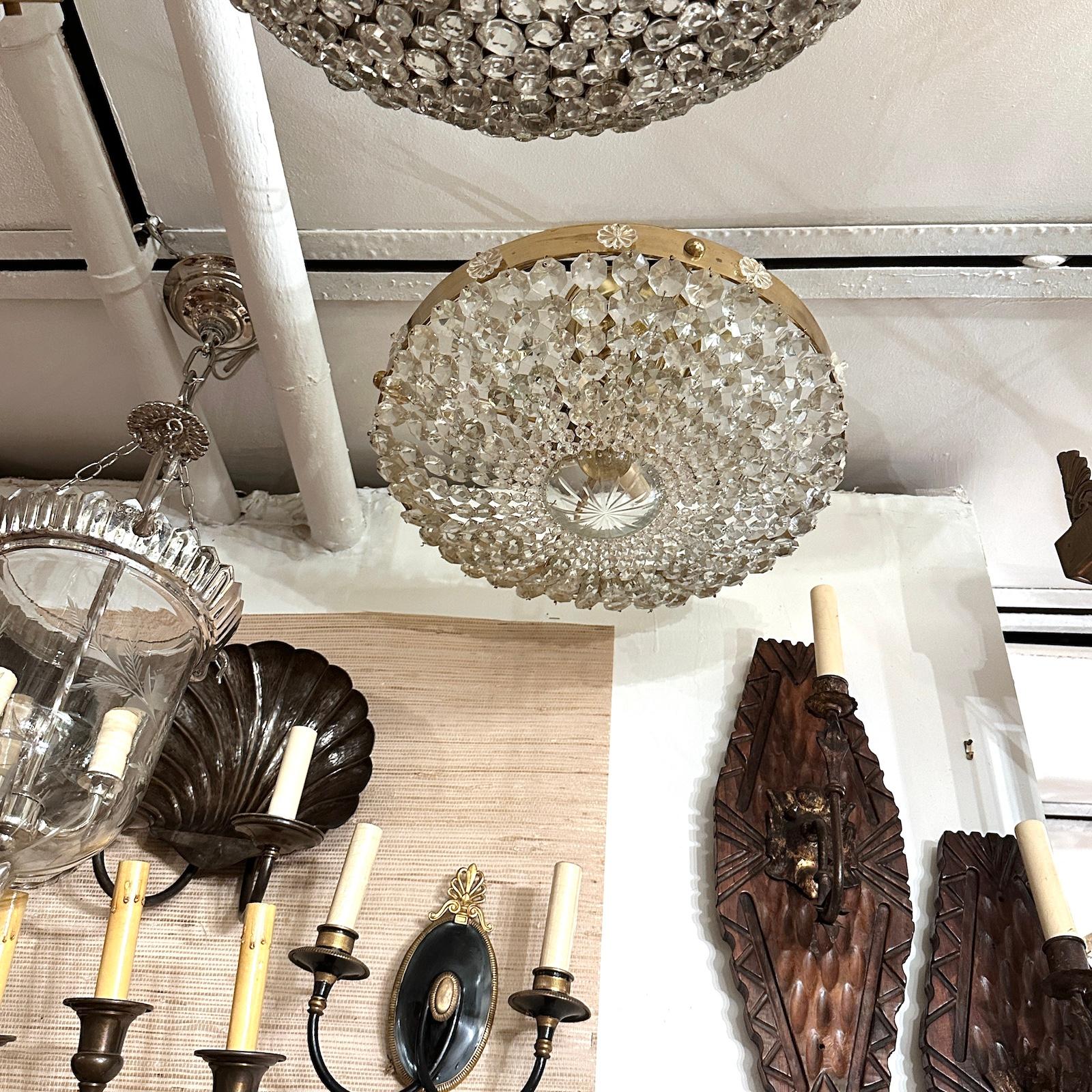Ensemble de luminaires en cristal, vendus individuellement en vente 1
