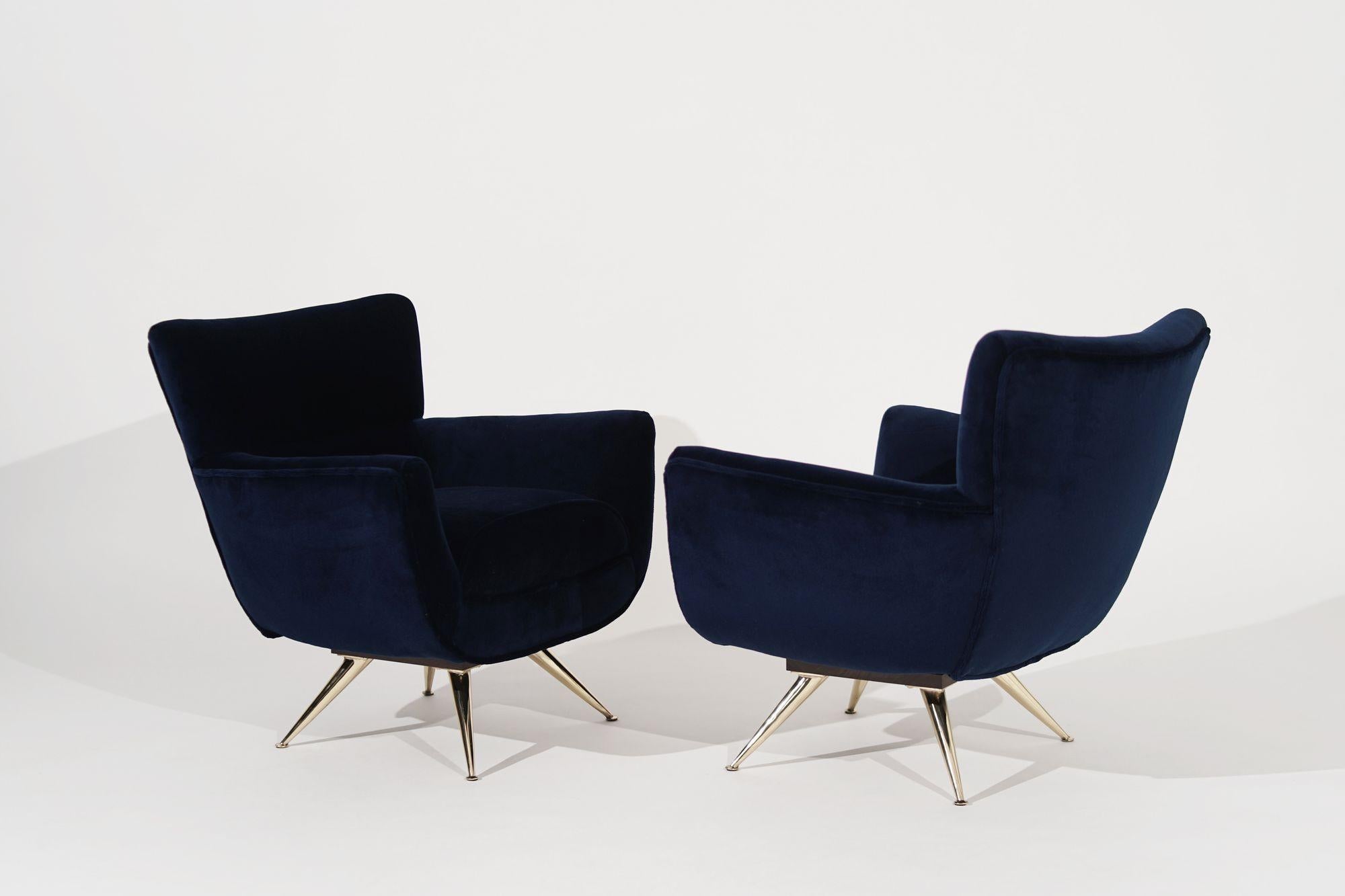 Mid-Century Modern Set of Curvaceous Swivel Chairs on Brass Legs by Henry Glass