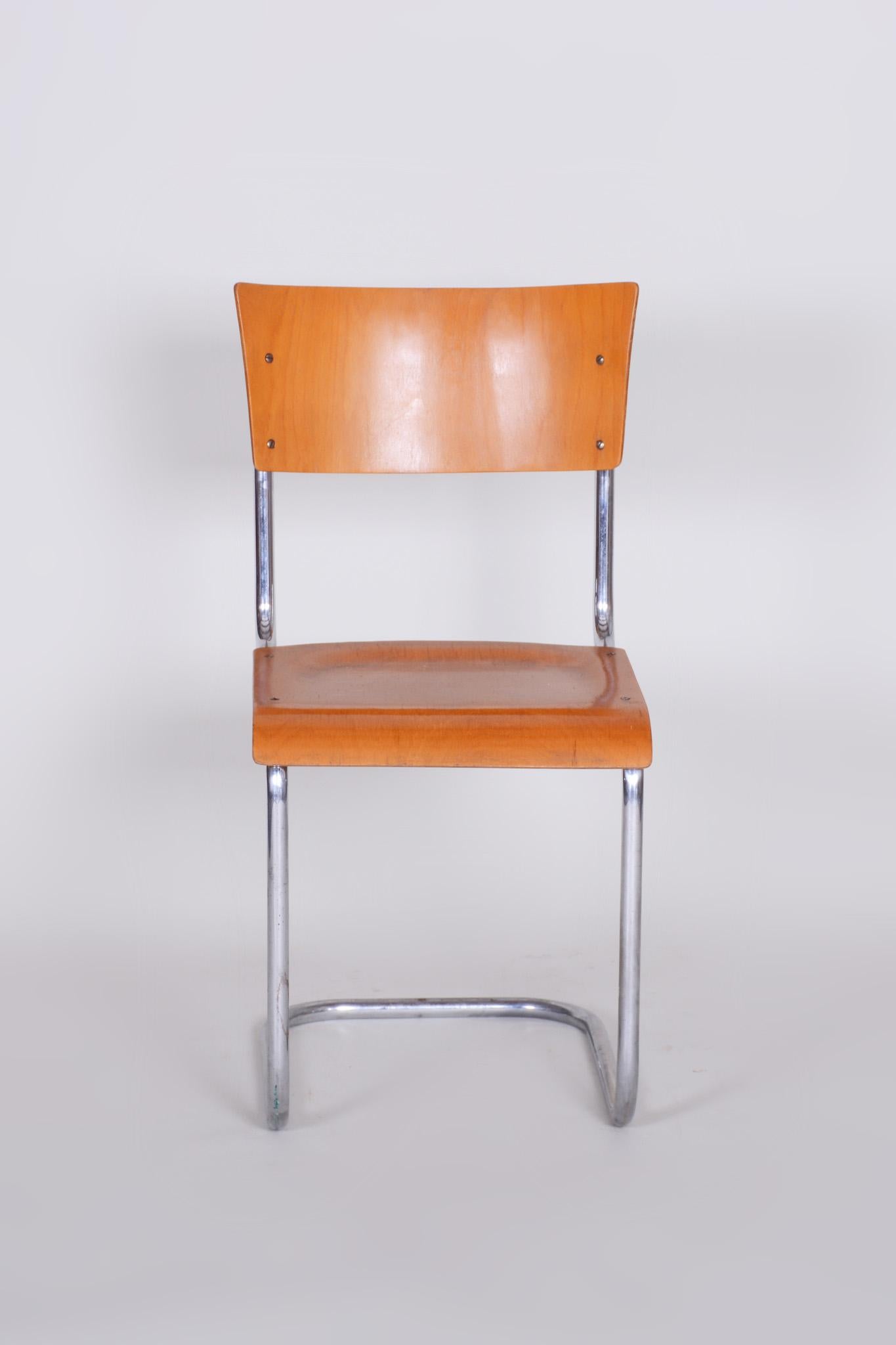 Early 20th Century Set of Czech Beech Bauhaus Chairs by Robert Slezak, Four Pieces, Chrome, 1920s