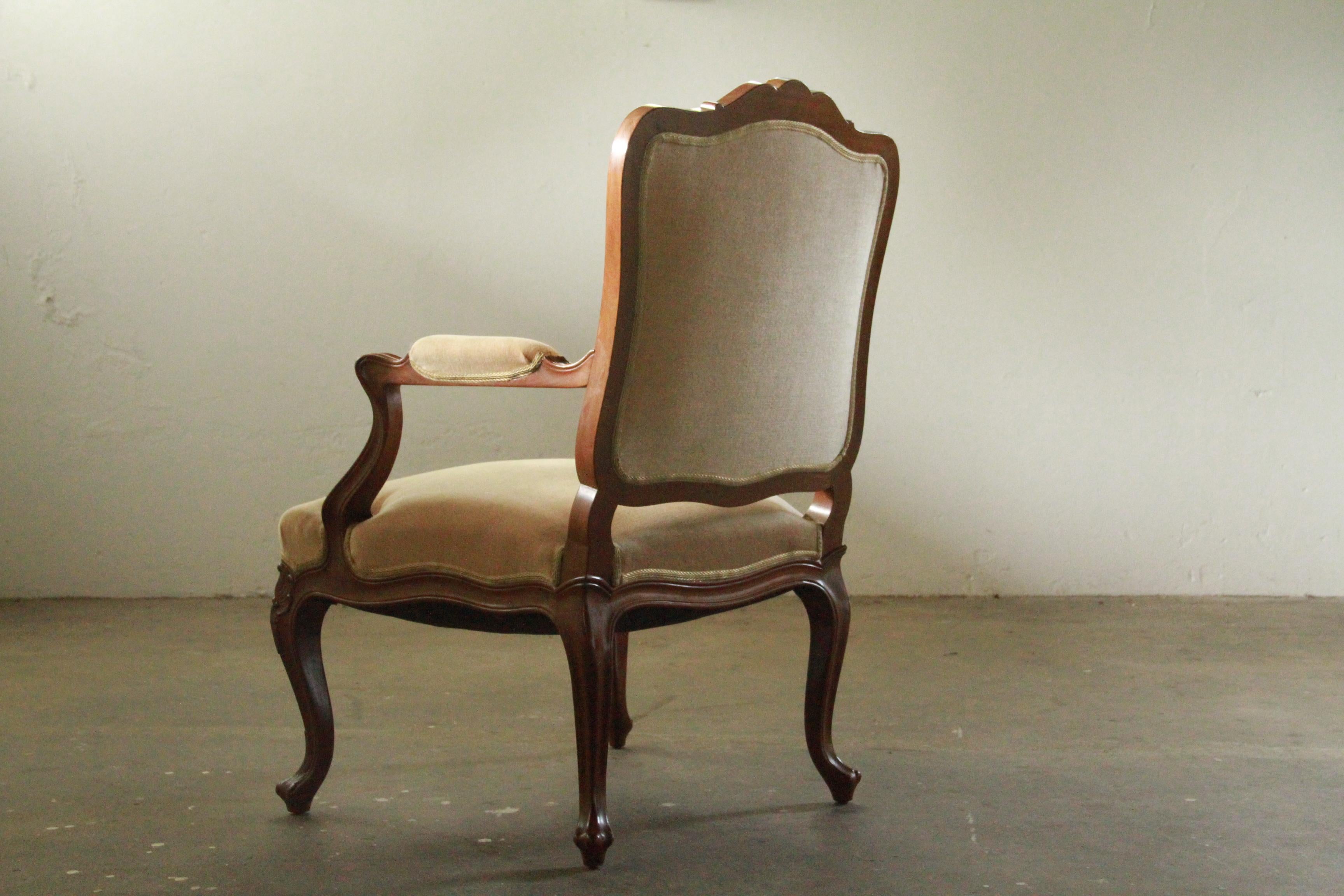 Ensemble de chaises longues danoises anciennes du 18e siècle, style Louis XV en vente 8