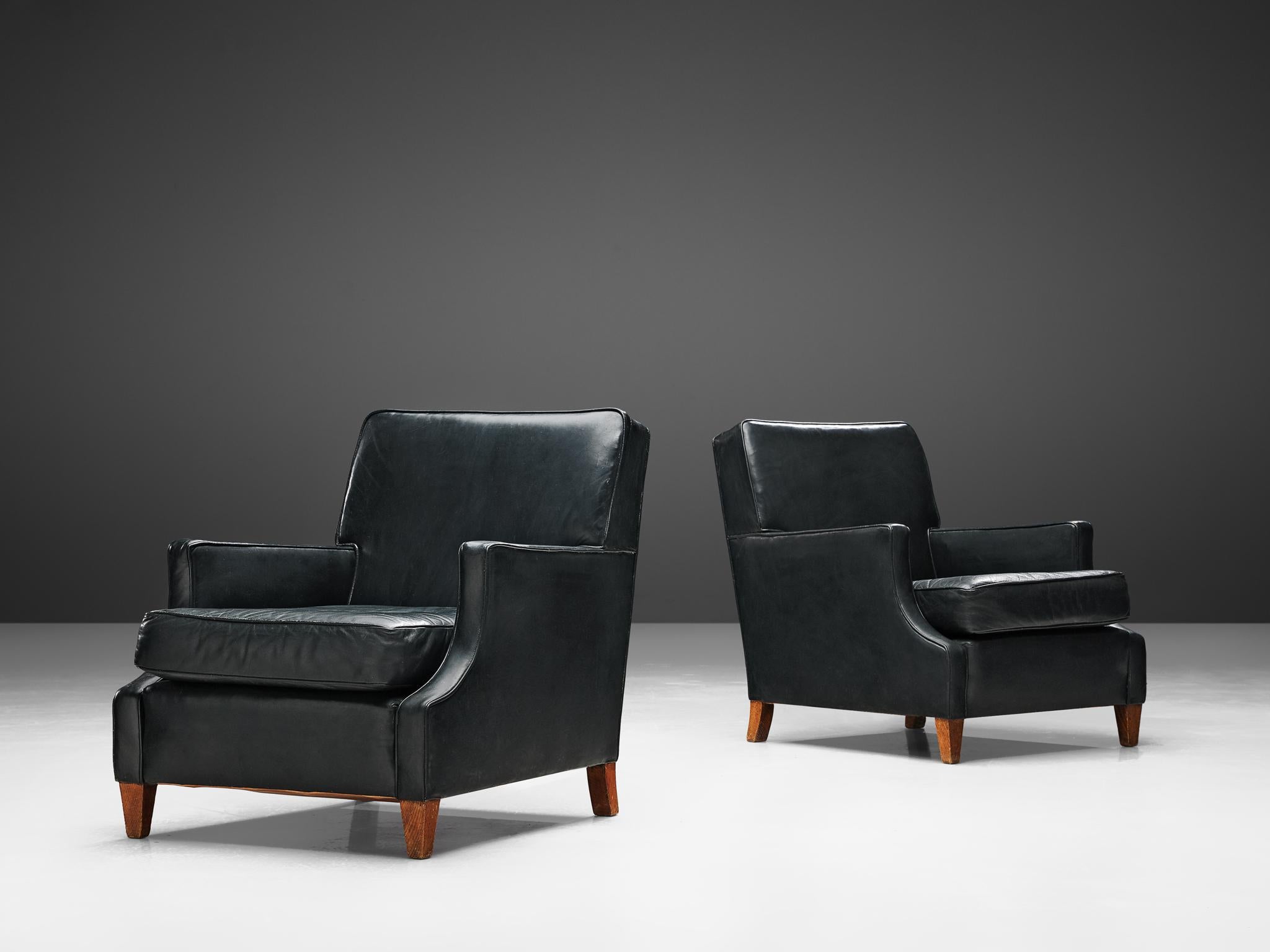 Scandinavian Modern Danish Pair of Lounge Chairs in Black Leather  For Sale