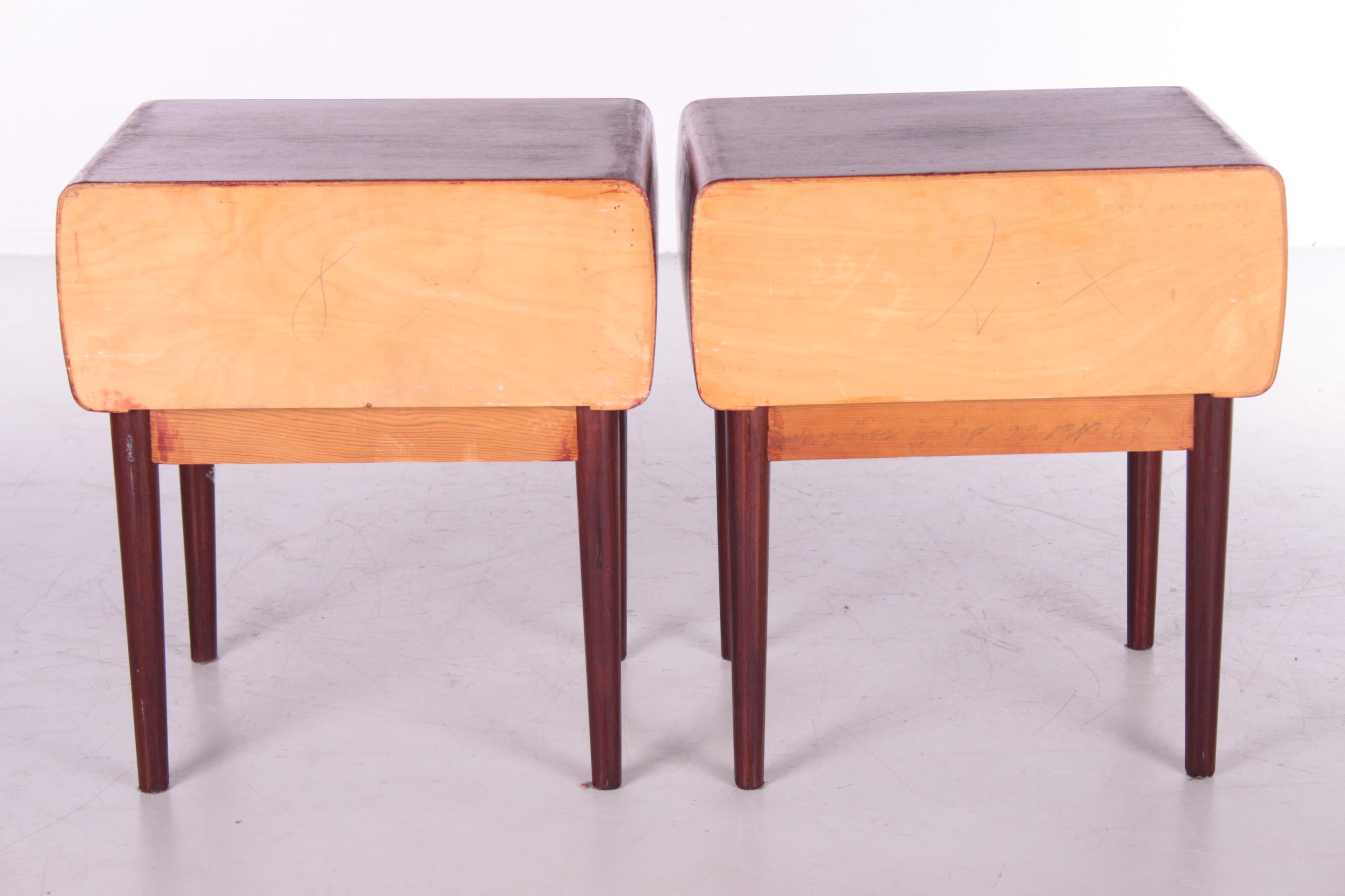 Danois Ensemble de tables de chevet danoises conçues par Johannes Andersen par C.F.Silkeborg en vente