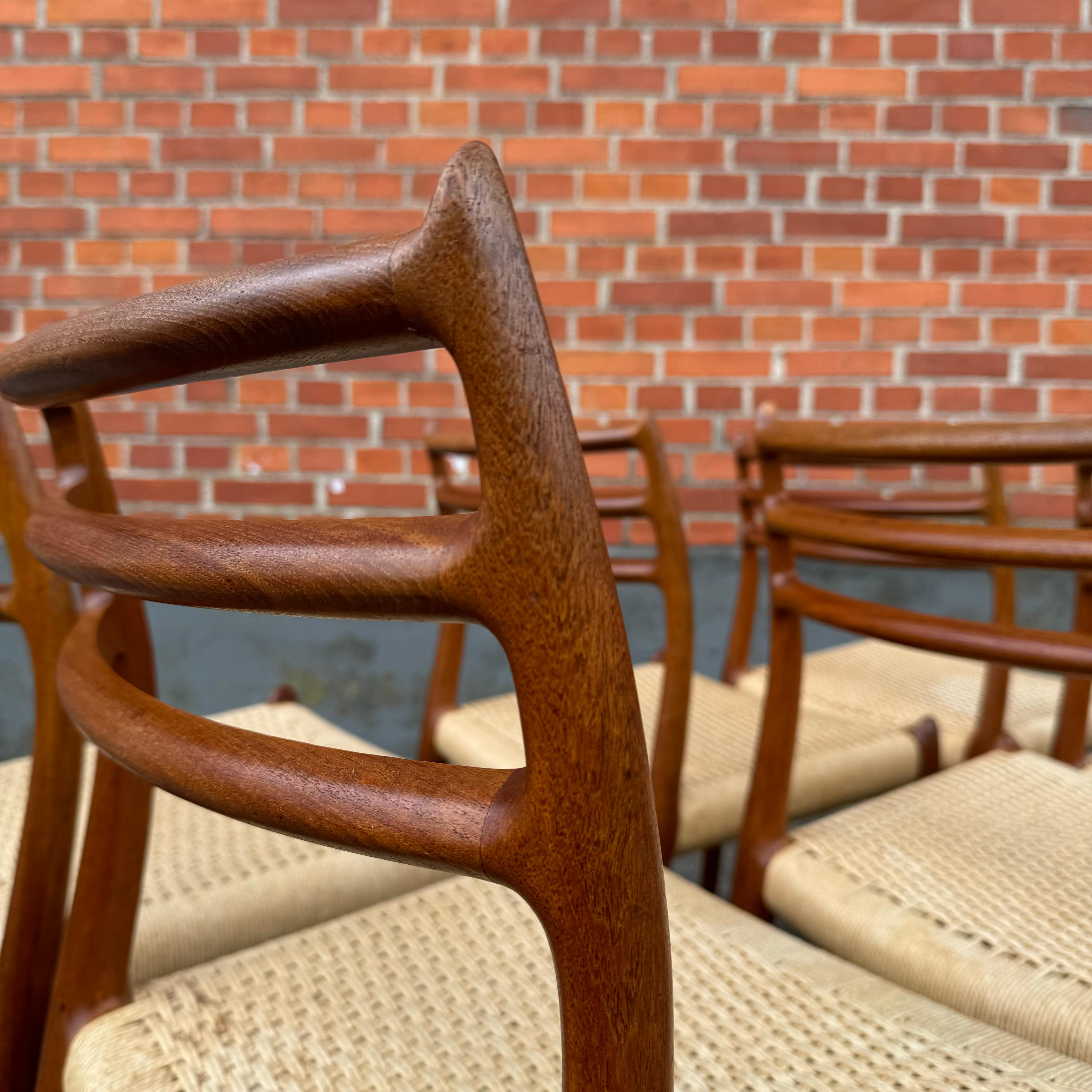 Set di 6 sedie da pranzo danesi di Niels Otto Møller in vendita 3