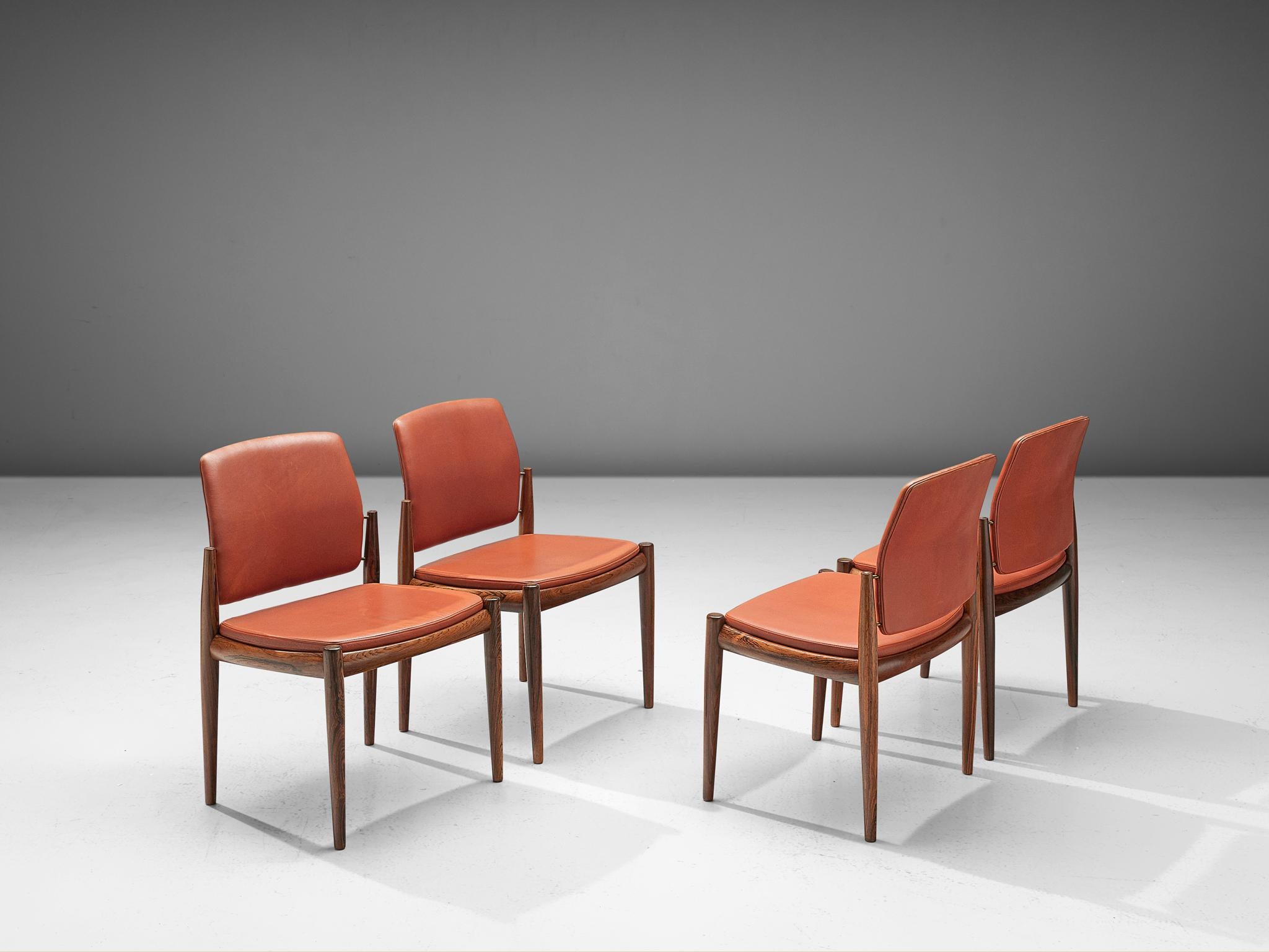 Four dining chairs, rosewood and leather, Denmark, 1960s

This set of dining chairs is functional and well-made. The set exists of four chairs and is executed with a rosewood, modest frame. The lining of these well-executed chairs is beautifully