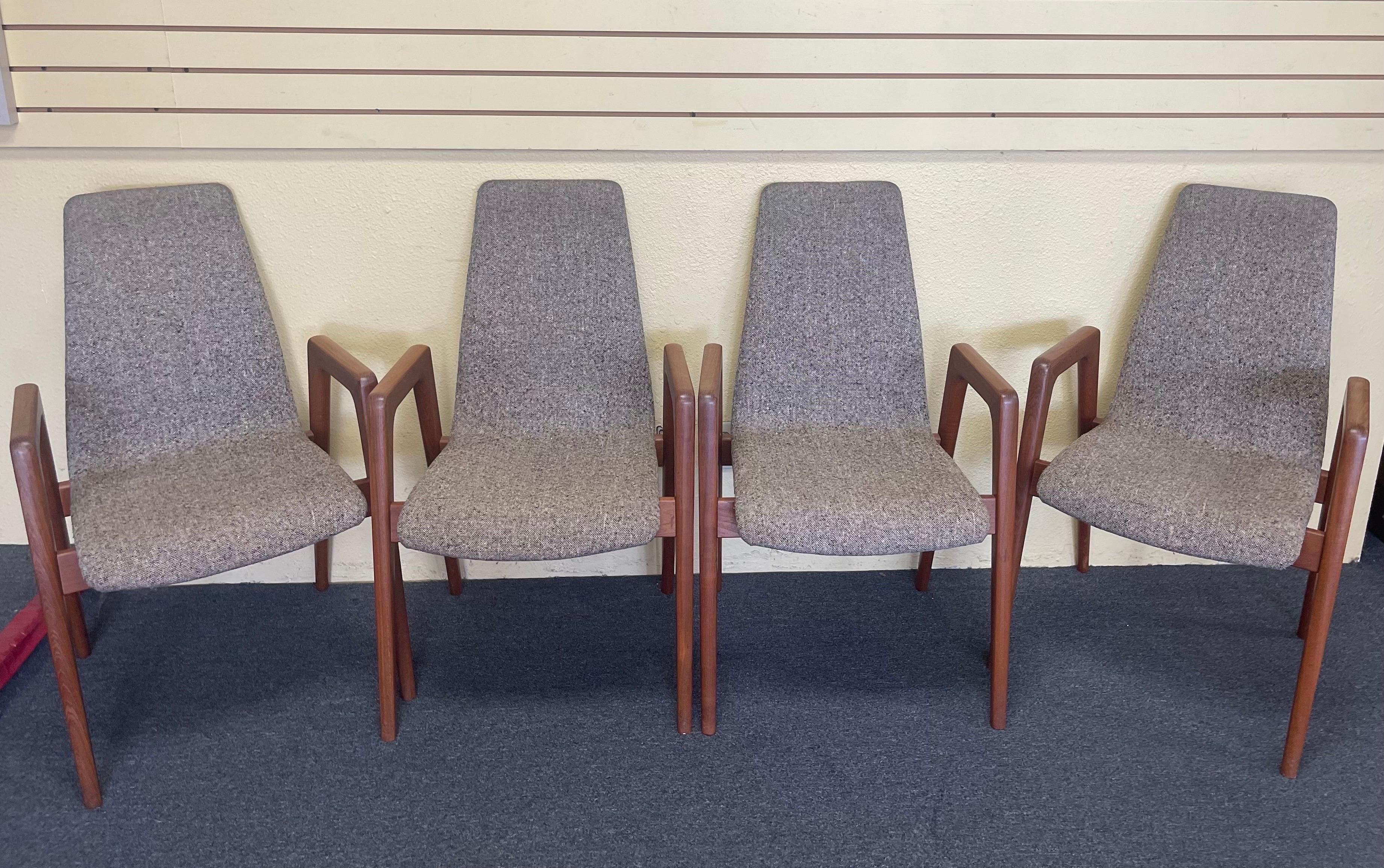 Set of Danish Modern Teak Dining Chairs by Kai Kristiansen for Shou Andersenz In Good Condition In San Diego, CA