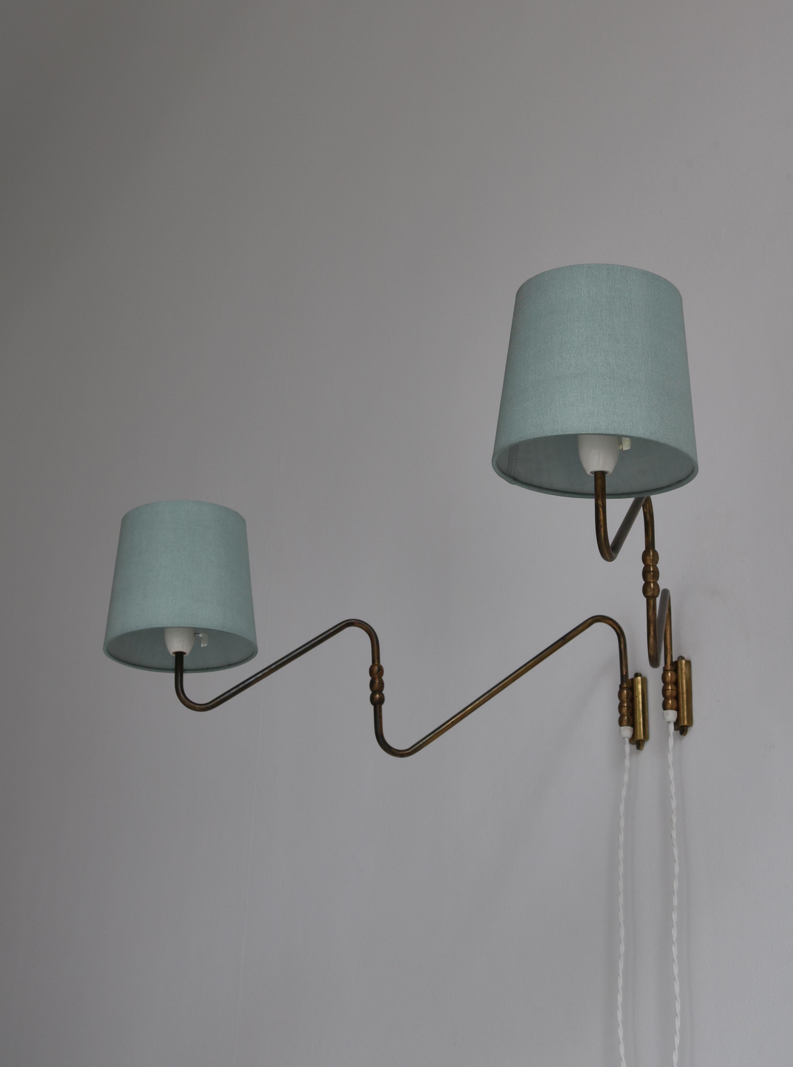 Set of Danish Modern Wall Lamp in Brass & Green Silk Shades, Denmark, 1950s 6