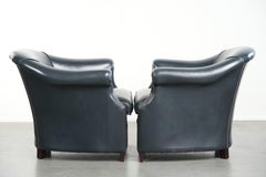 Conjunto de sillones club de piel de vacuno azul oscuro con un diseño único