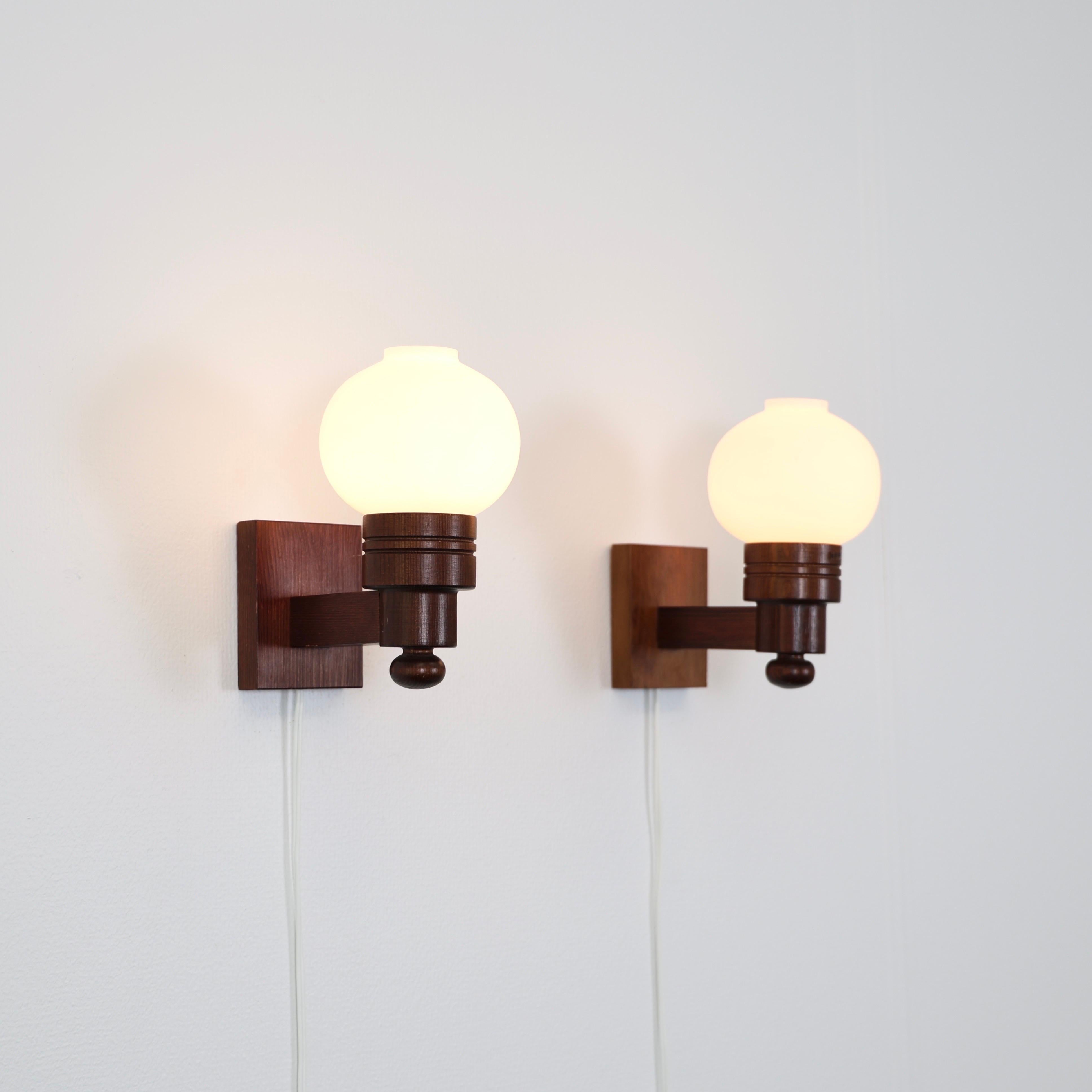Set of Dark Stained Pine Wood Wall Lamps by Aneta, Sweden, 1970s In Fair Condition For Sale In Værløse, DK