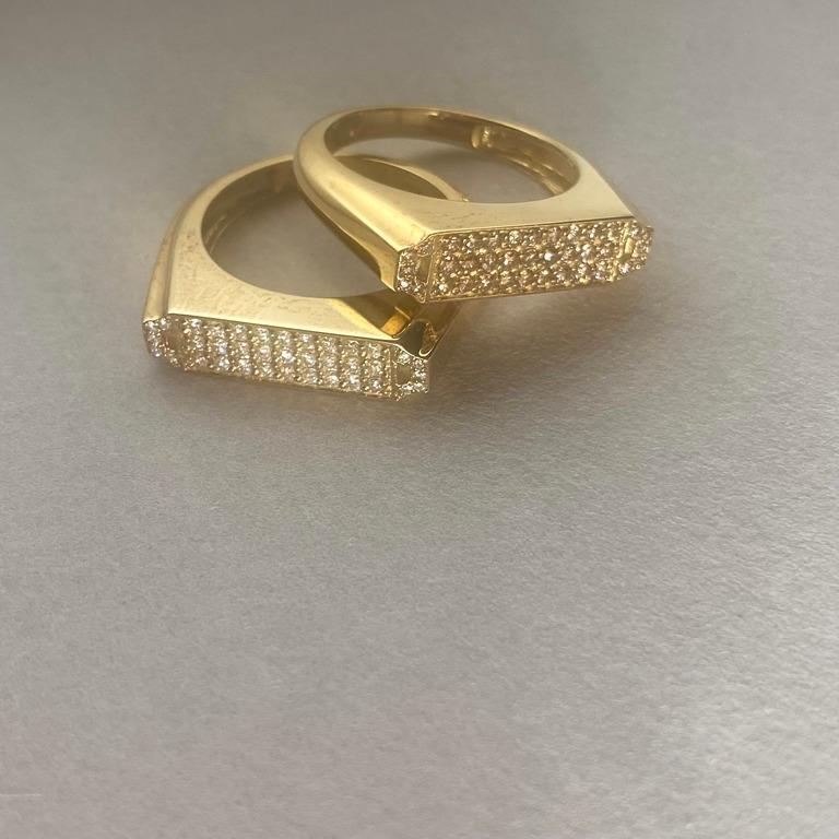 Contemporary Set of Deco Inspired Stack Rings in 18k Gold, White and Champagne Diamonds For Sale