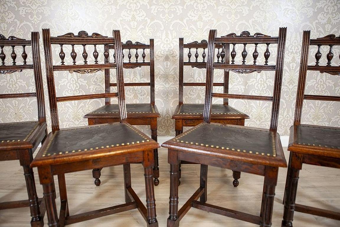 Leather Set of Decorative Oak Chairs From the, Early 20th Century For Sale