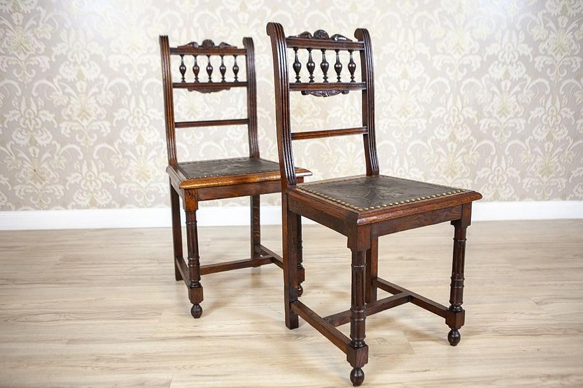 Set of Decorative Oak Chairs From the, Early 20th Century For Sale 1