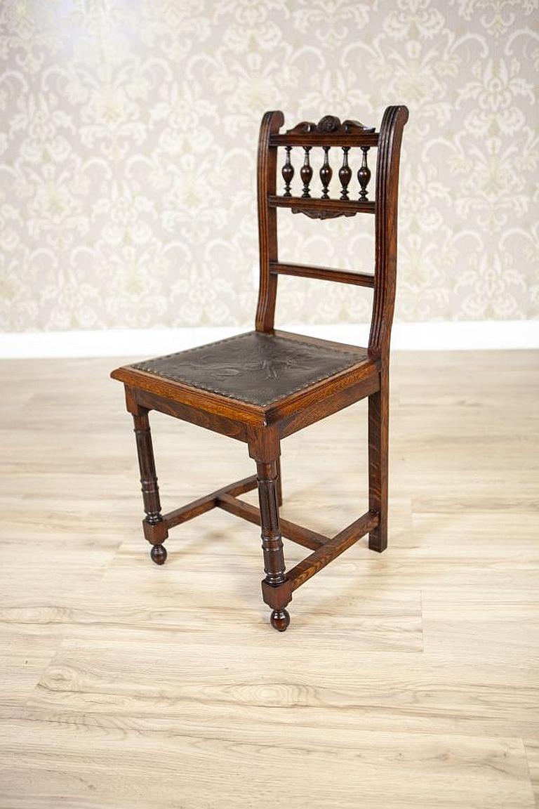 Set of Decorative Oak Chairs From the, Early 20th Century For Sale 2