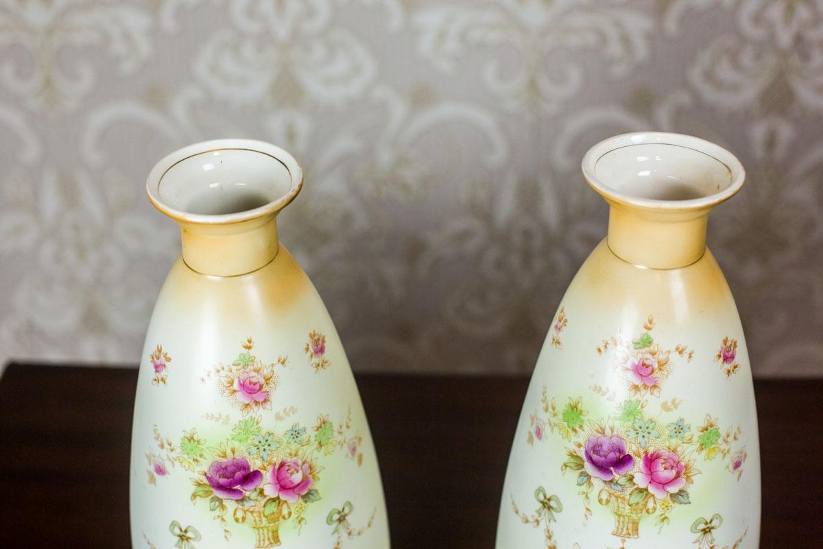 British Set of Devon Ware Vases from the 1920s For Sale