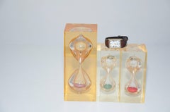 Satz von verschiedenen Größen Französisch 1970 Harz Stundenglas im Stil von Giraudon