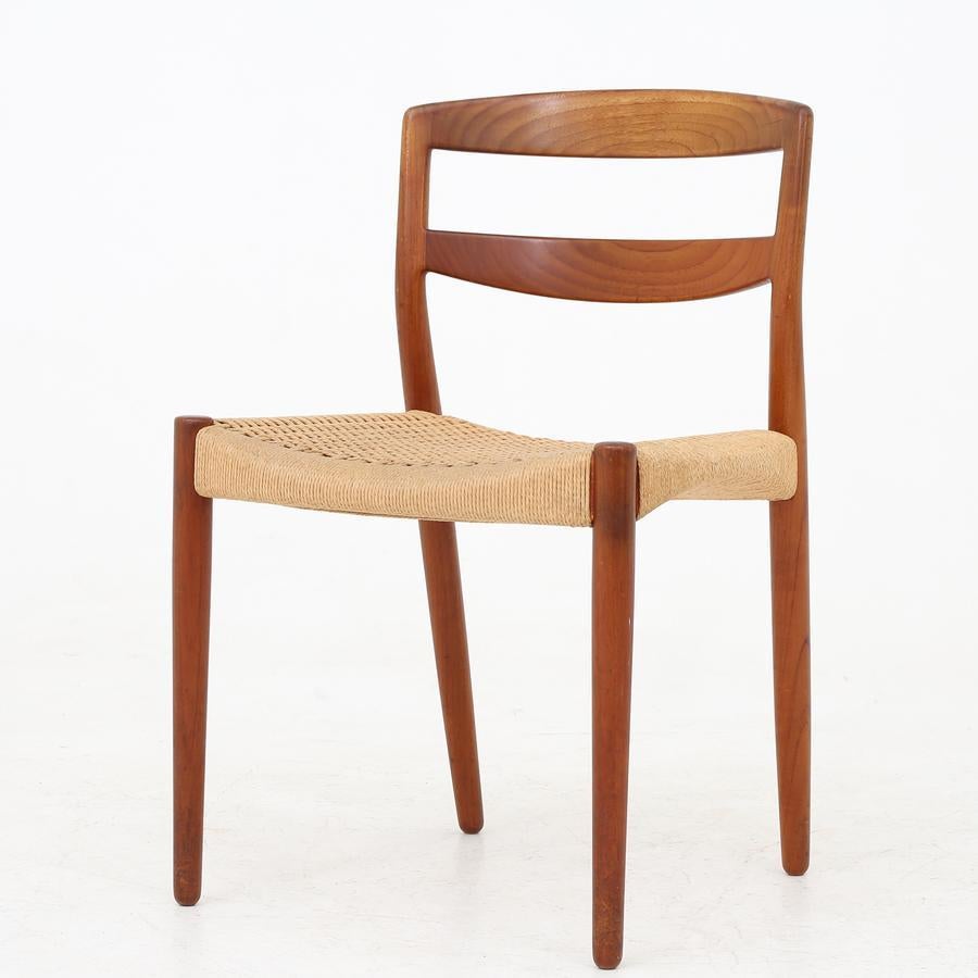 Set of six dining chairs in teak with seat of papercord. Maker Willy Beck.