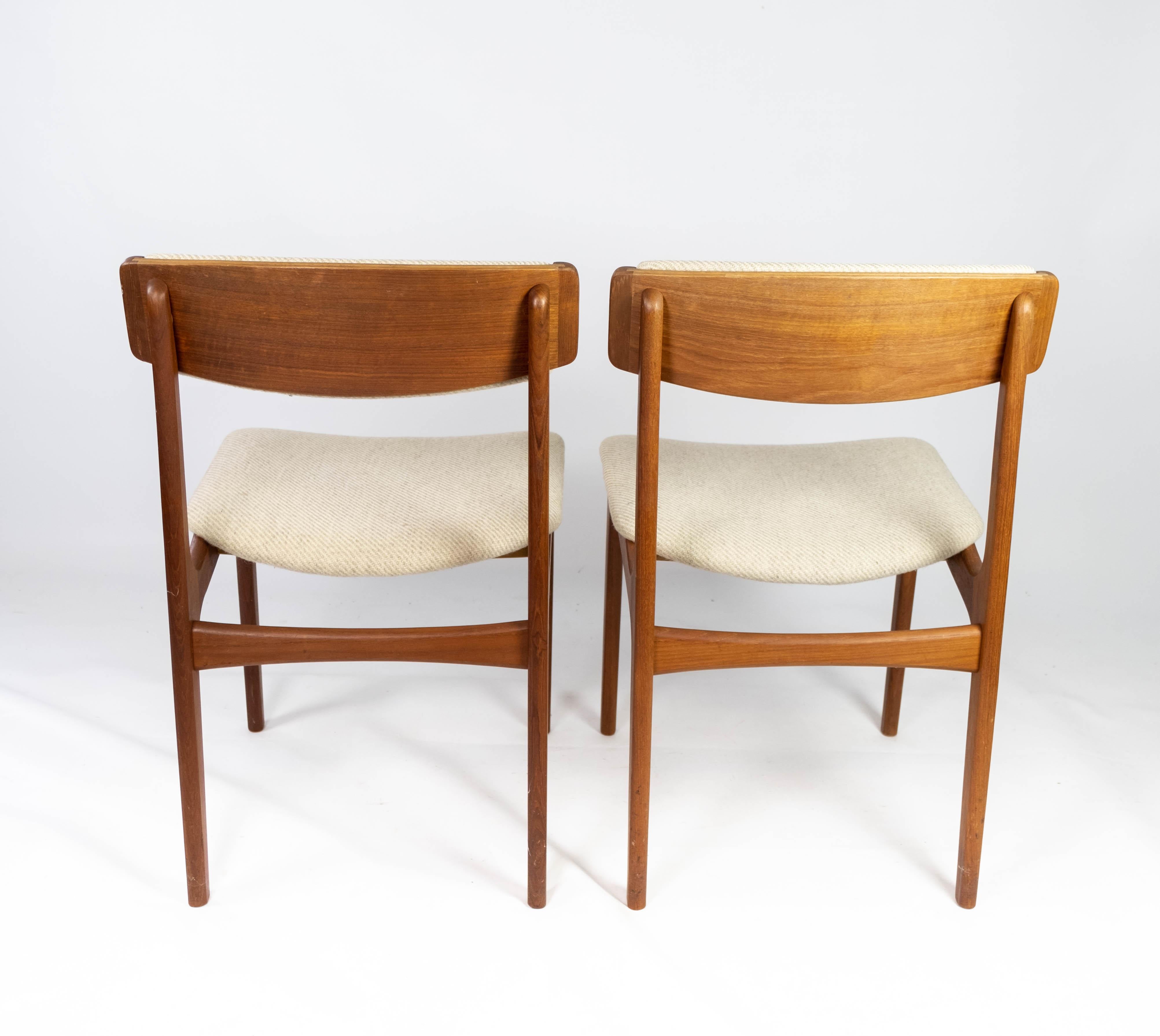 Set of Dining Room Chairs in Teak by Erik Buch, 1960s In Good Condition In Lejre, DK