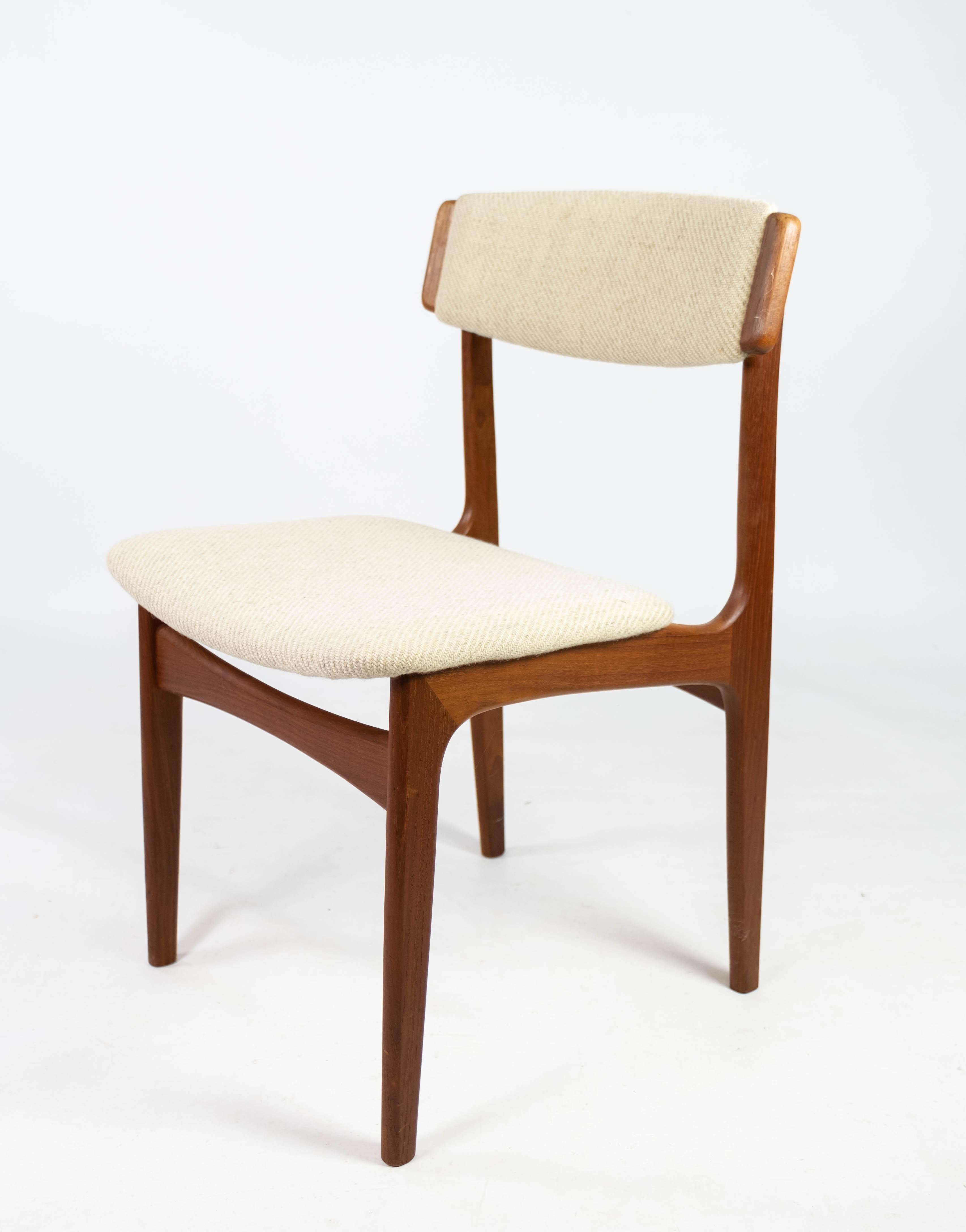 Set of Dining Room Chairs in Teak by Erik Buch, 1960s 1