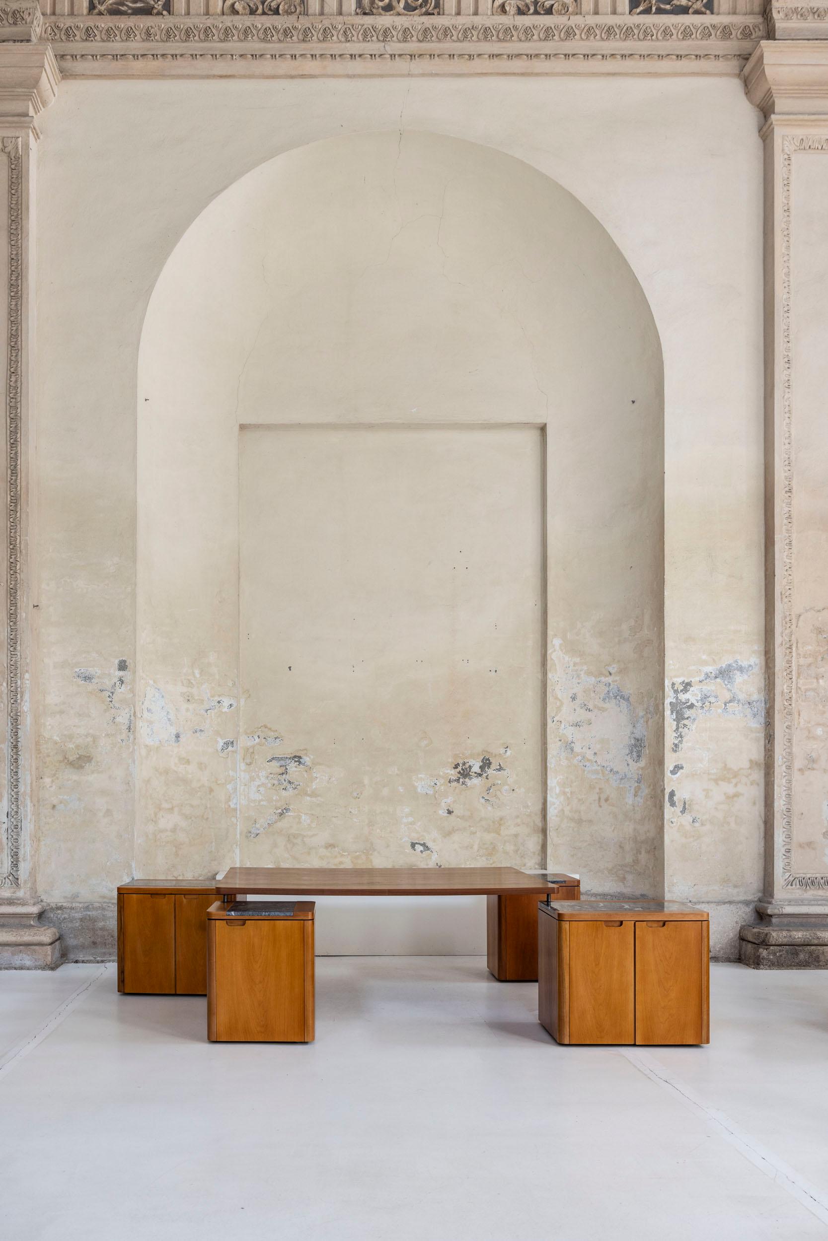 Mid-20th Century Set of dining table and cabinets by Angelo Mangiarotti For Sale