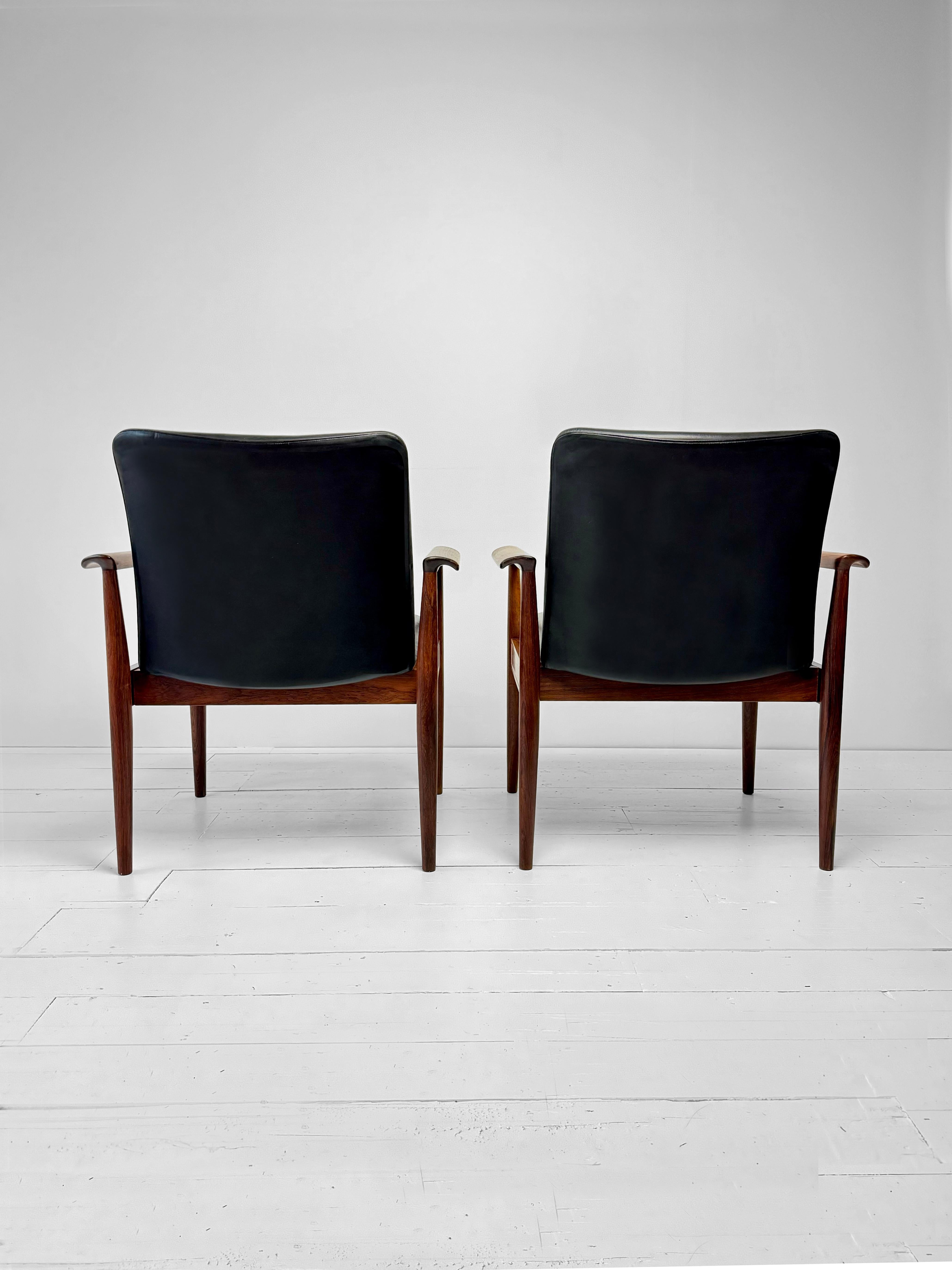 Polished Set of Diplomat Armchairs in Rosewood and Leather by Finn Juhl, Denmark c.1960's For Sale
