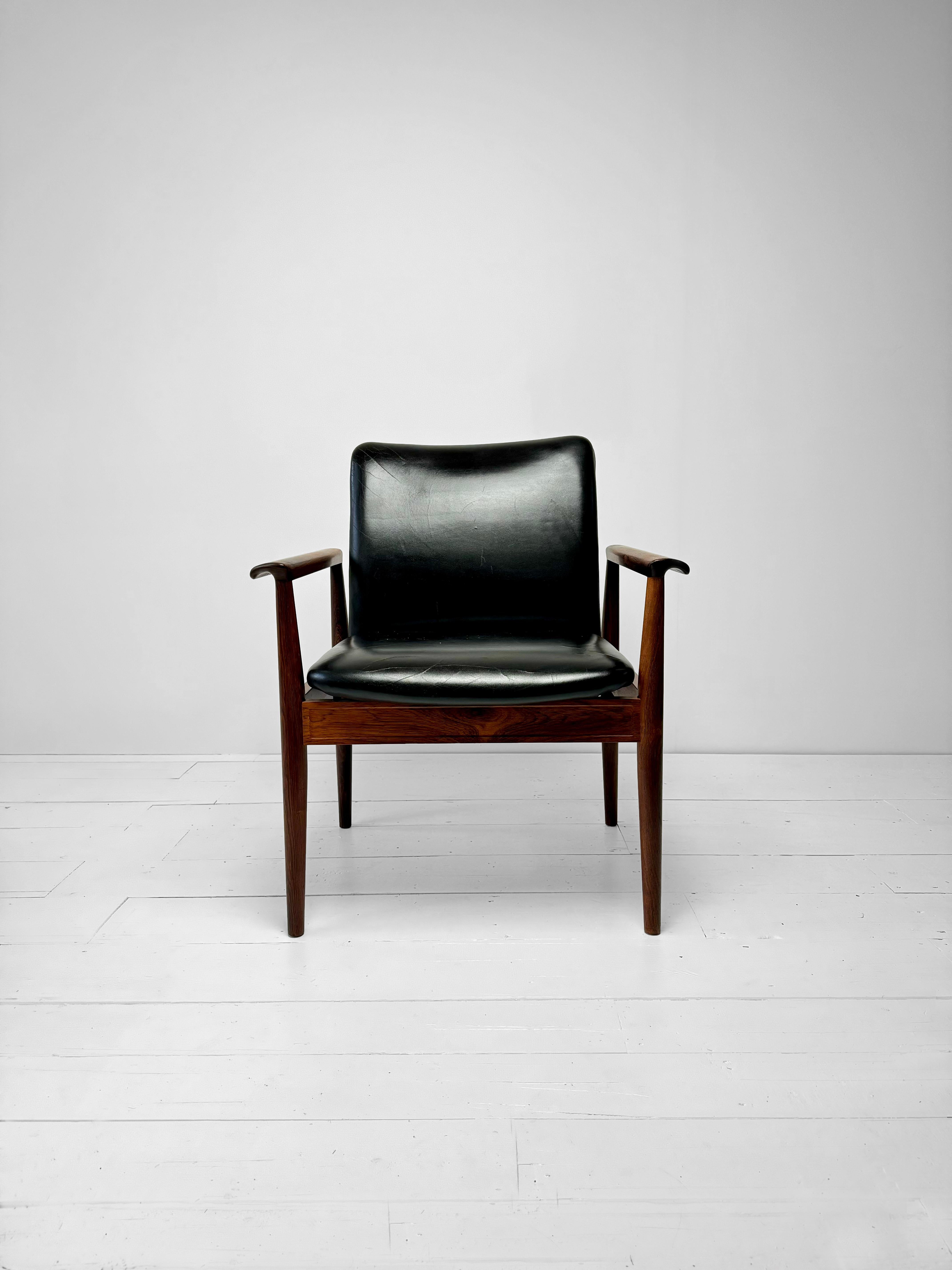 Ensemble de fauteuils Diplomat en bois de rose et cuir par Finn Juhl, Danemark c.I.C. Bon état - En vente à London, GB