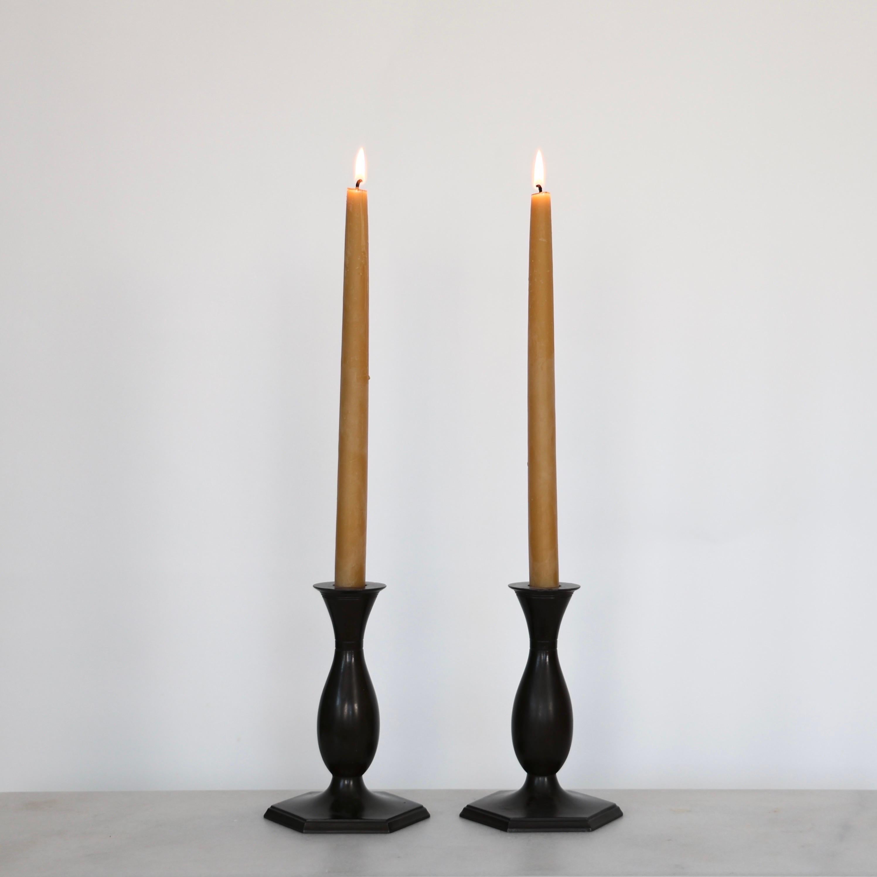 Set di candelieri Diskometal di Just Andersen, anni '20, Danimarca in vendita 6
