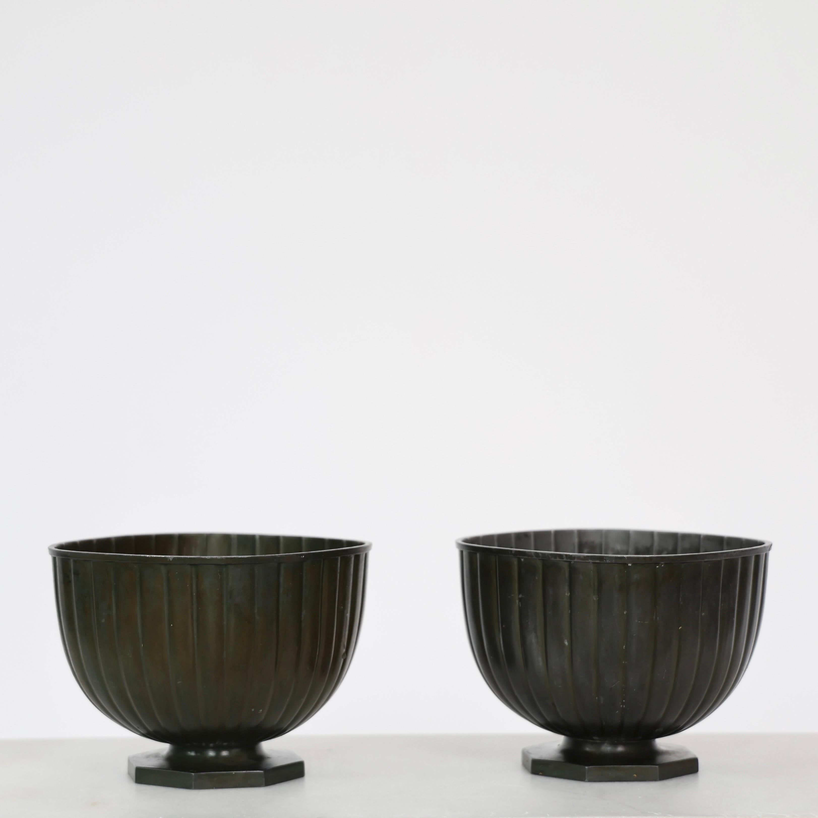 Metal Set of Diskometal Flowerpots by Just Andersen, 1930s, Denmark For Sale