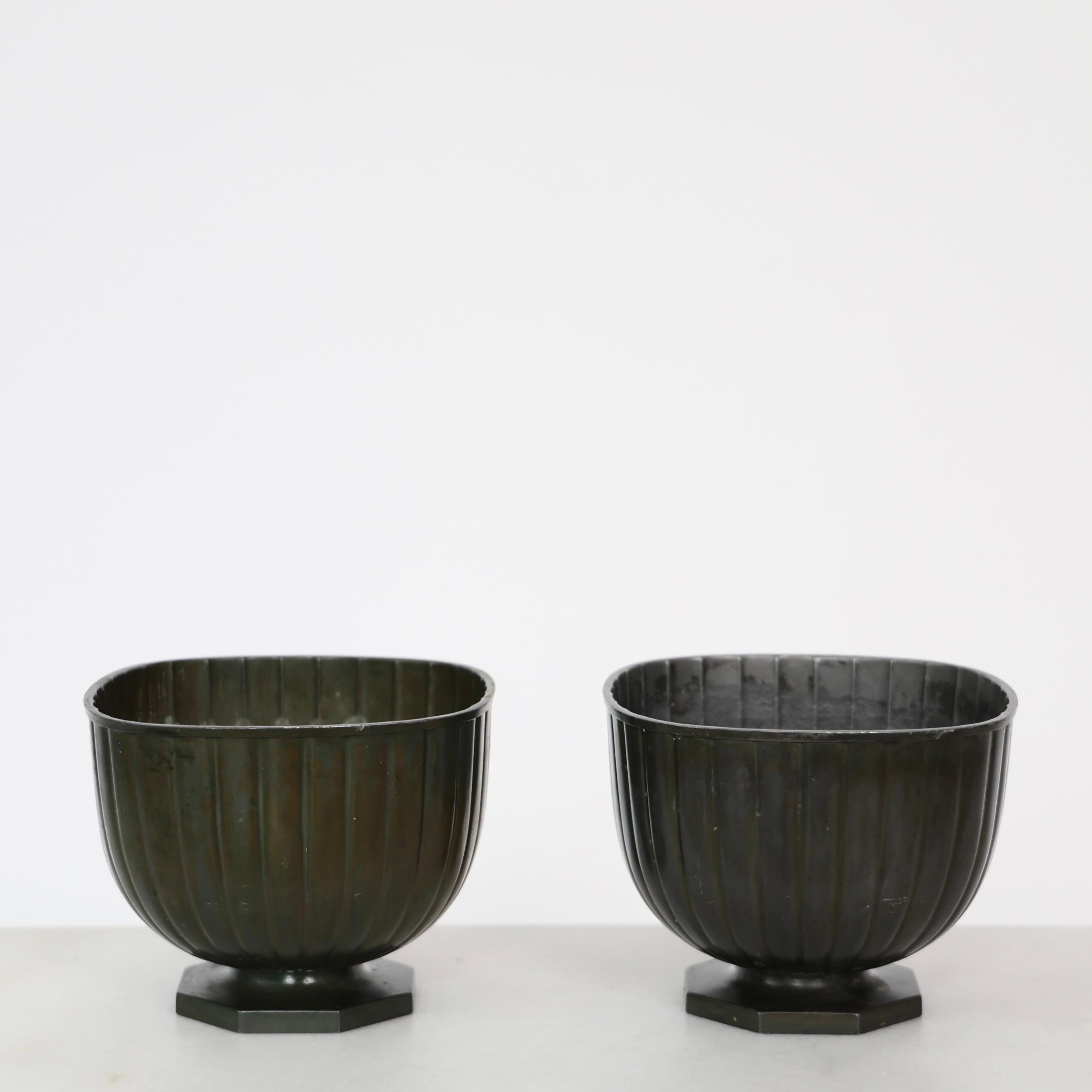 Set of Diskometal Flowerpots by Just Andersen, 1930s, Denmark For Sale 1