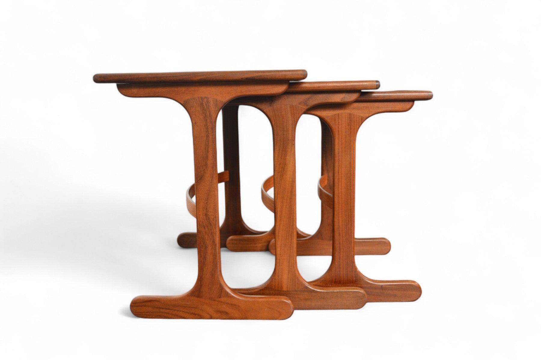 Danish Set of Duck Foot Modern Nesting Tables in Teak For Sale