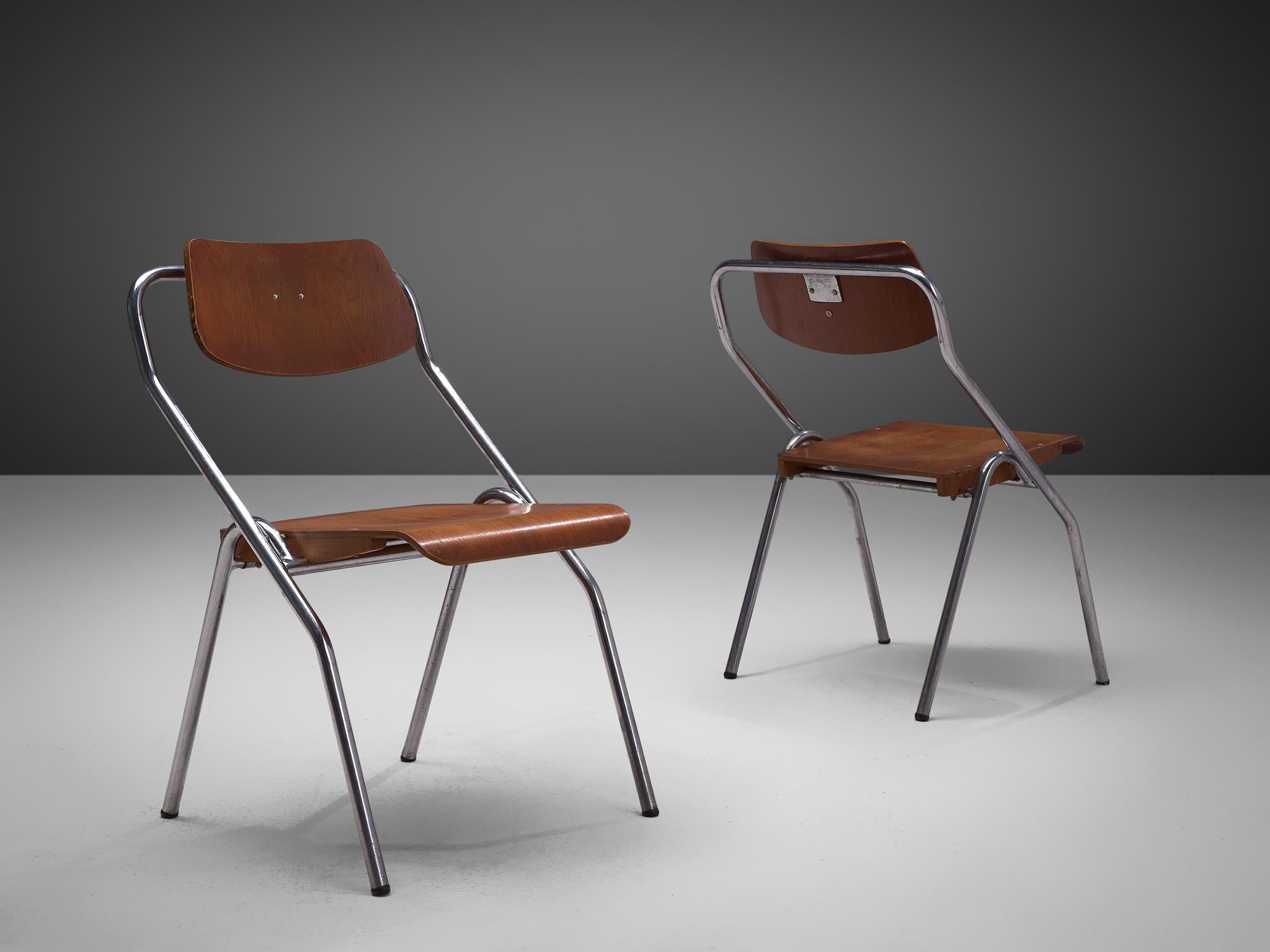 Milieu du XXe siècle Ensemble de chaises néerlandaises avec cadre tubulaire  en vente