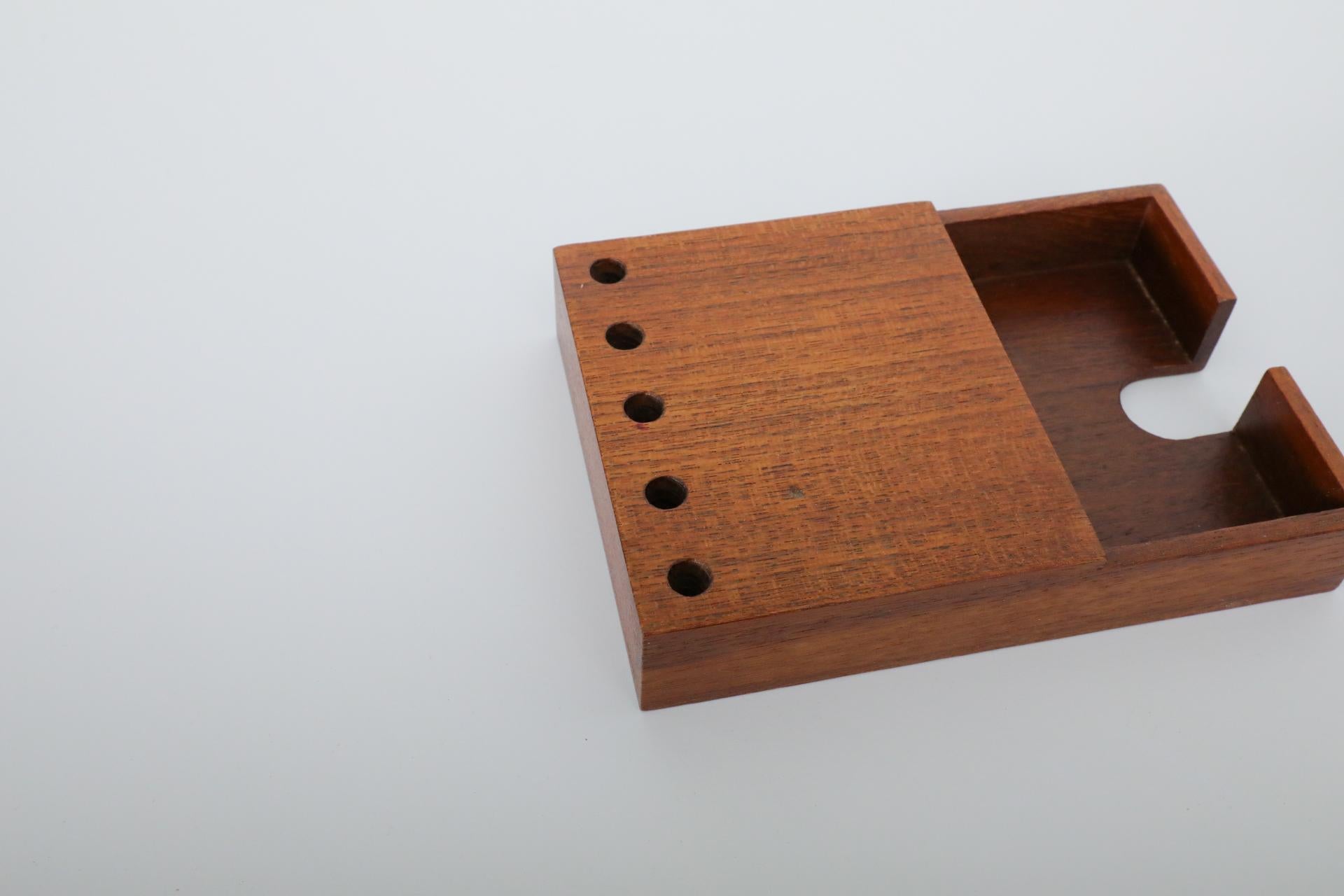 Set of Dutch Mid-Century, Jens Risom Inspired Teak Office Desk Accessories For Sale 6