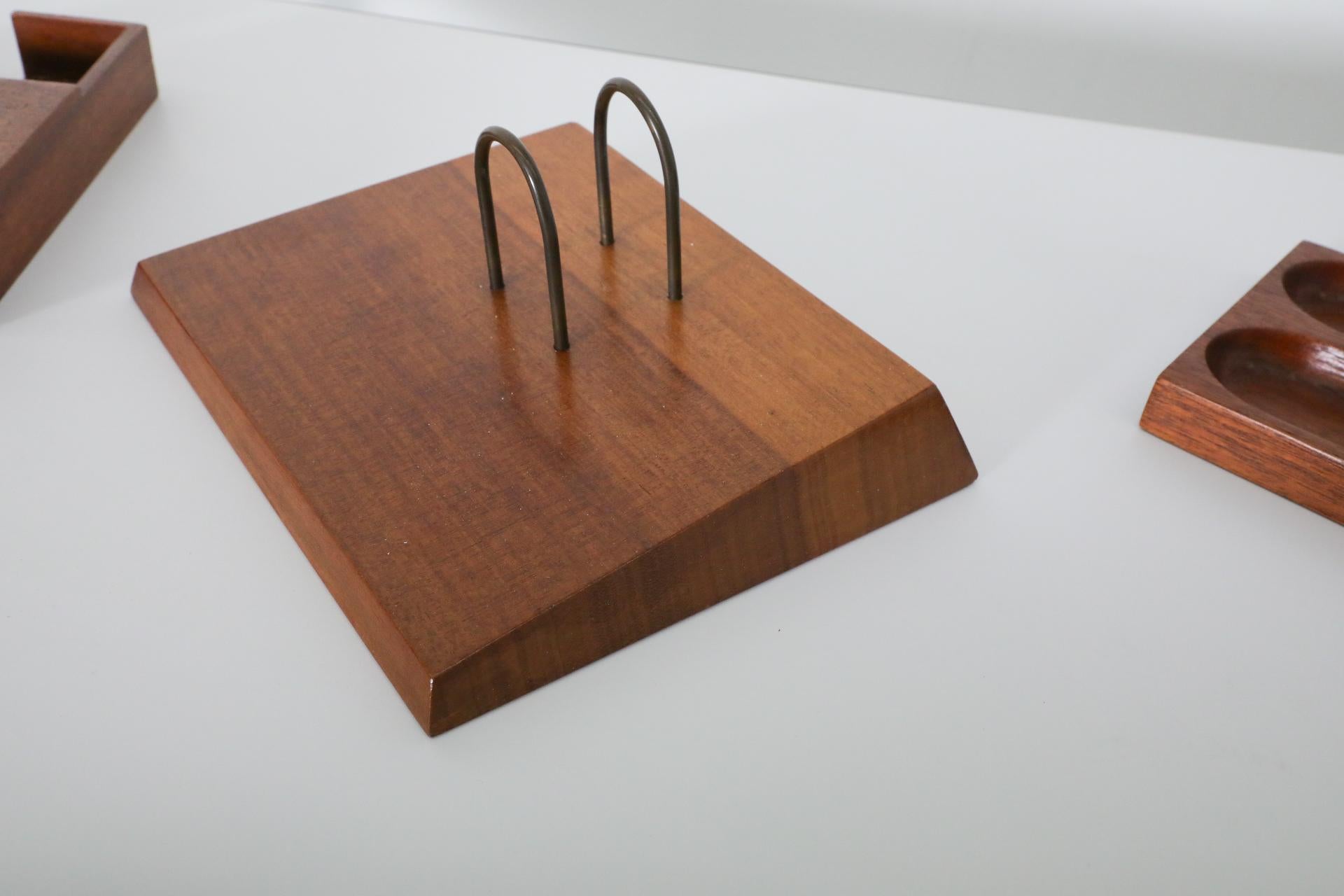 Set of Dutch Mid-Century, Jens Risom Inspired Teak Office Desk Accessories For Sale 9