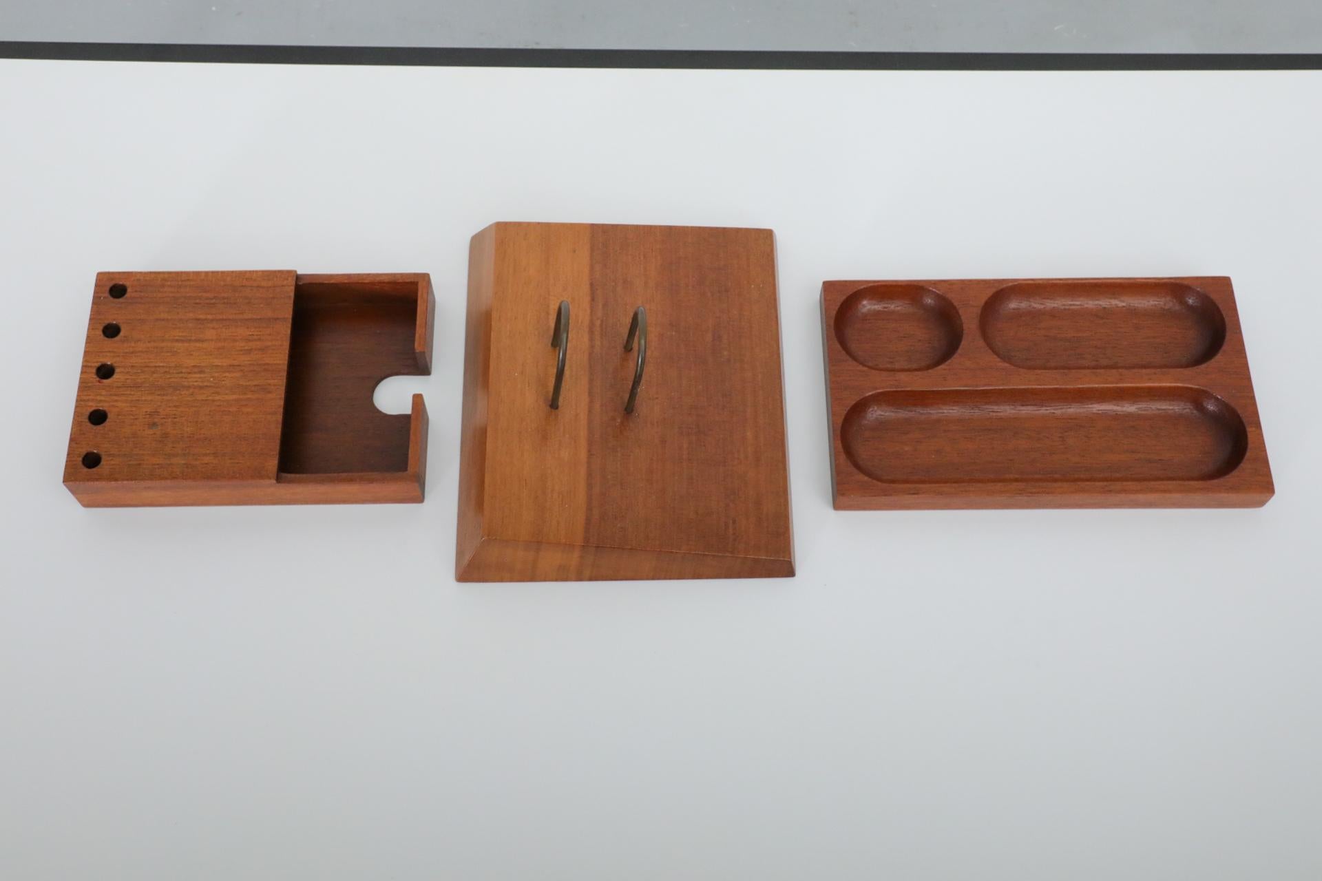 Set of Dutch Mid-Century, Jens Risom Inspired Teak Office Desk Accessories For Sale 2