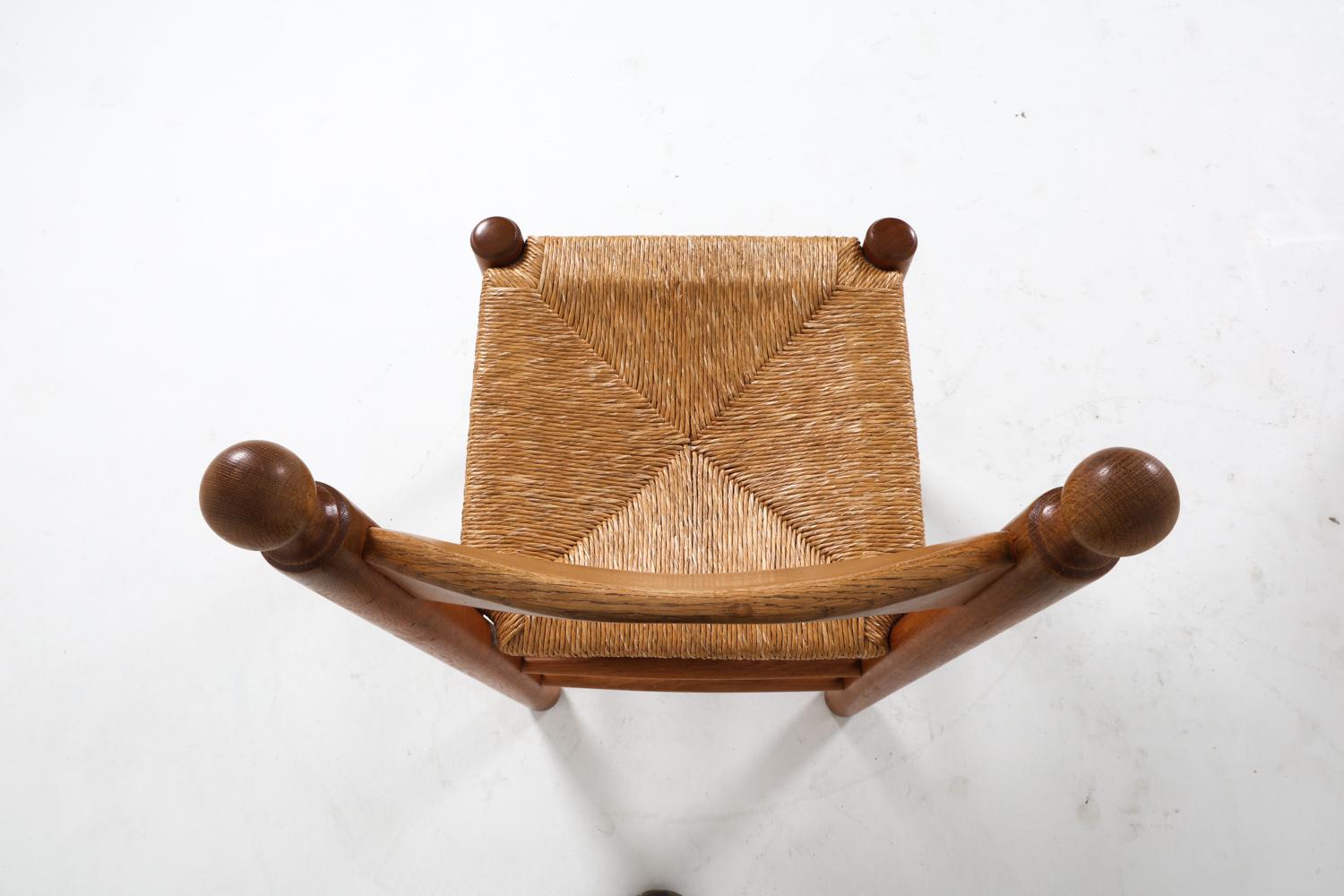 Set di sedie da pranzo brutaliste in Oak Oak e giunco, CIRCA 1960 in vendita 3