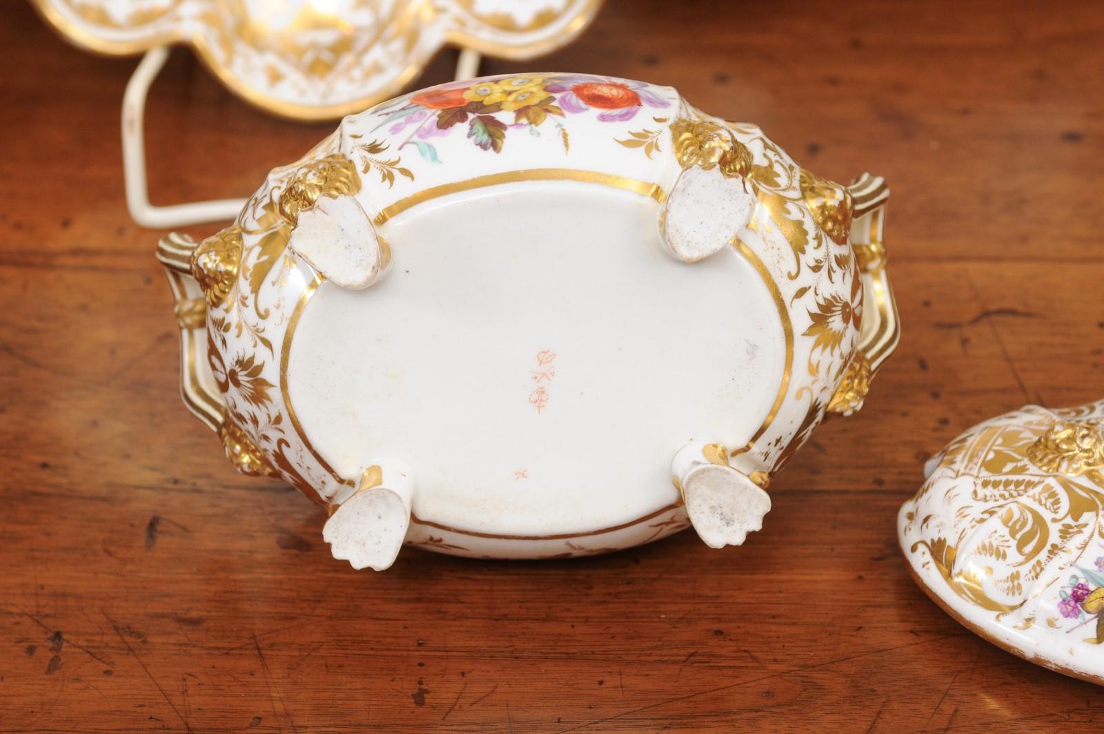 Set of Early 19th Century English Derby Porcelain Dessert Service For Sale 4