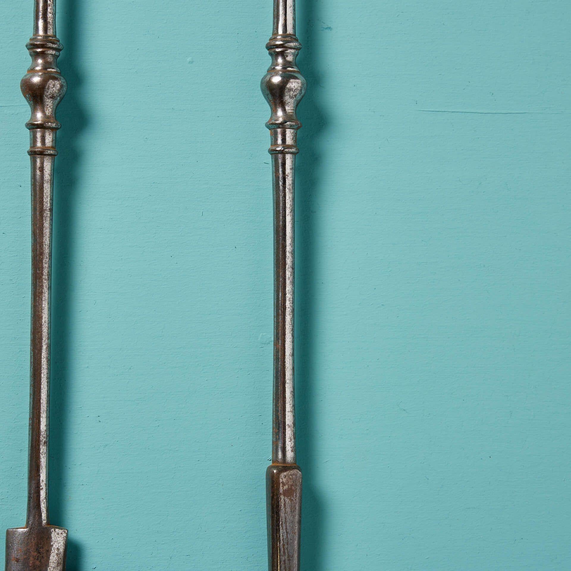 Set di strumenti da fuoco in acciaio lucido dell'inizio del XIX secolo In condizioni discrete in vendita a Wormelow, Herefordshire